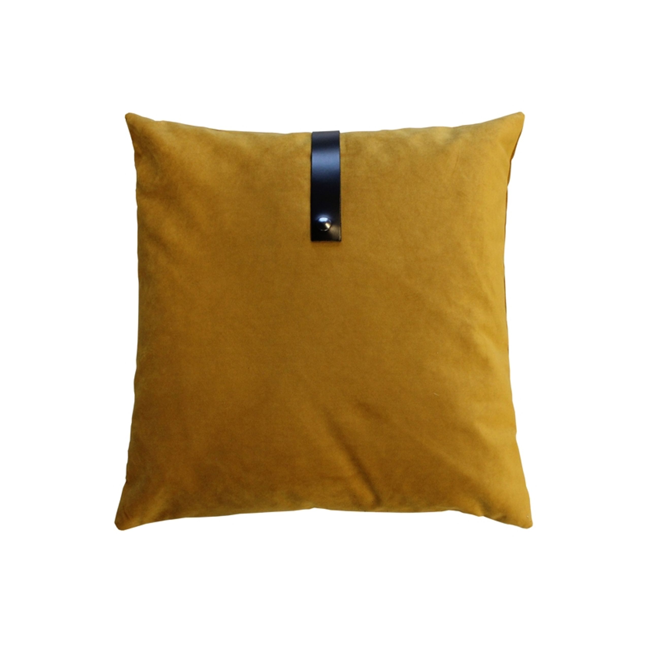 Louise Smærup - Pillow - Velvet - Ocher - 50 x 50 cm