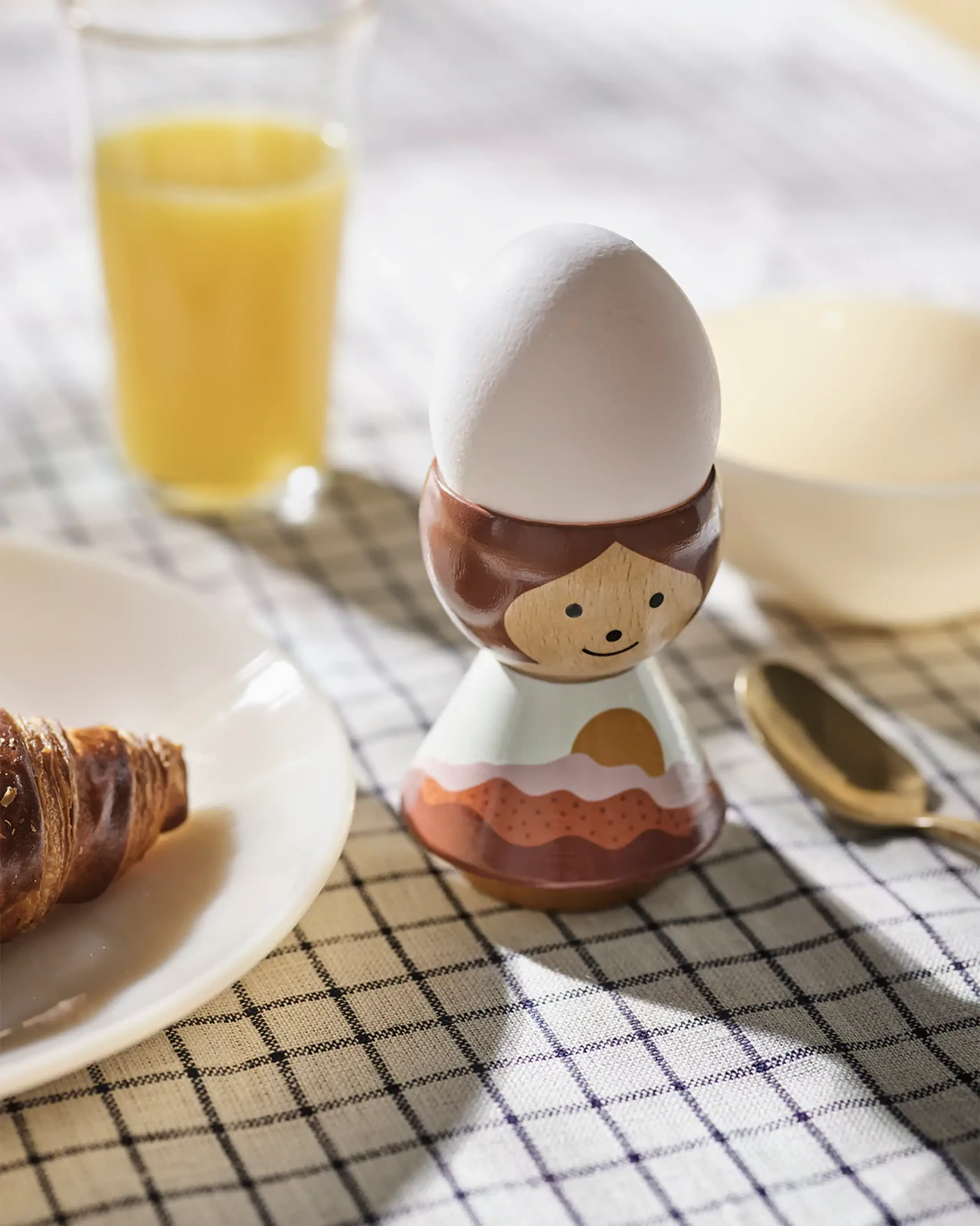 Lucie Kaas - Figure - Bordfolk Girl Egg Cup - Mika