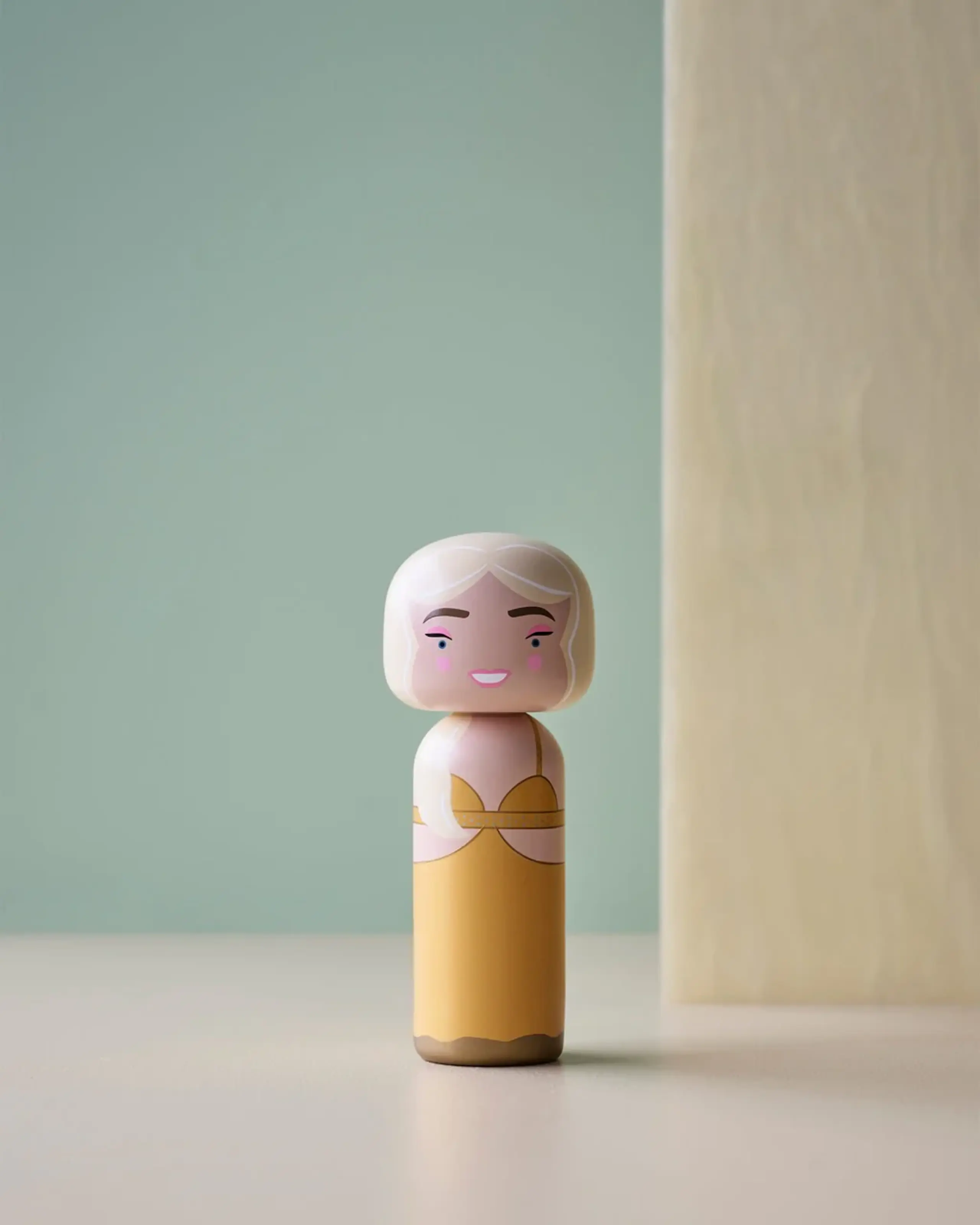 Lucie Kaas - Figure - Kokeshi | Claudia Schiffer - Claudia Schiffer