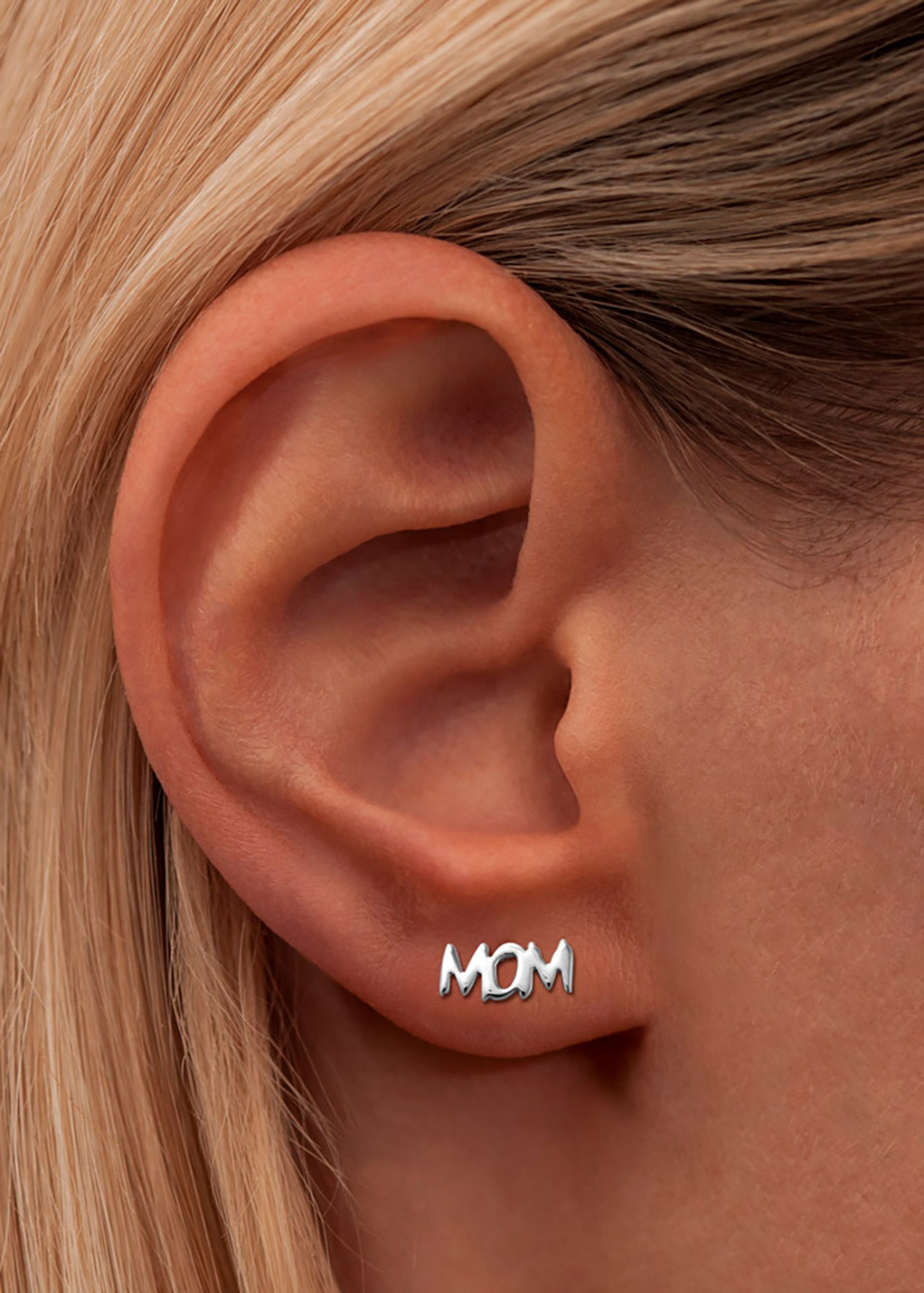 LULU Copenhagen - Ohrring - Word - Mom - Silver