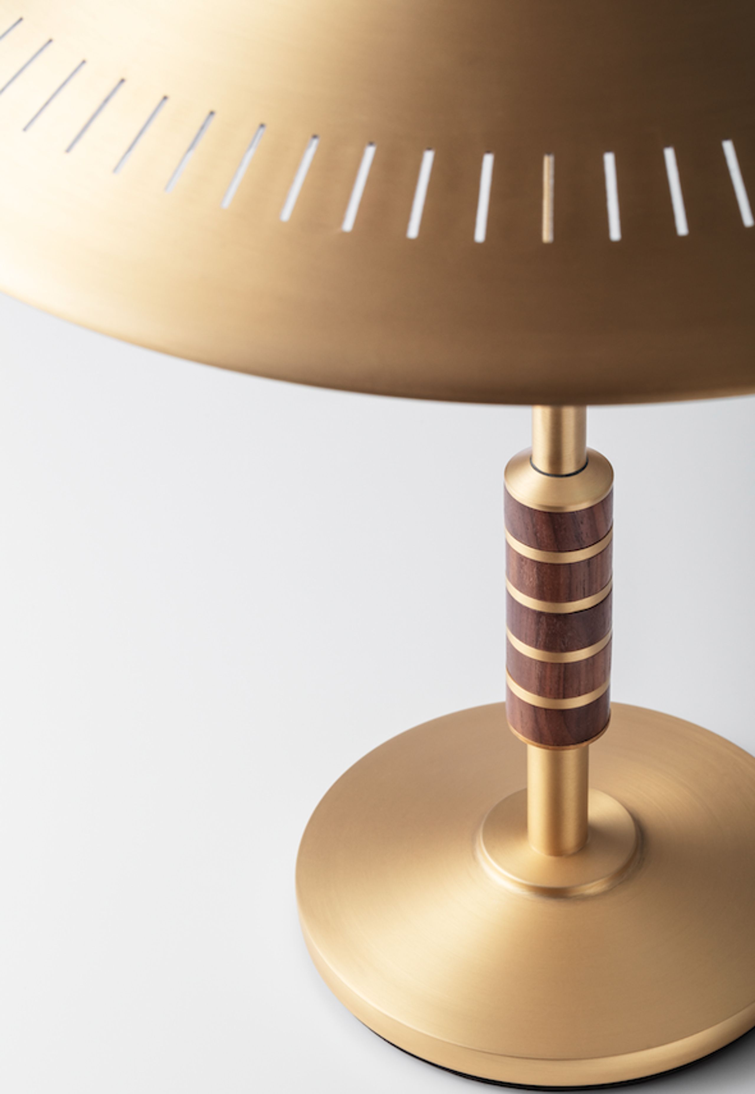 LYFA - Bordlampe - GOVERNOR Bordlampe - Messing