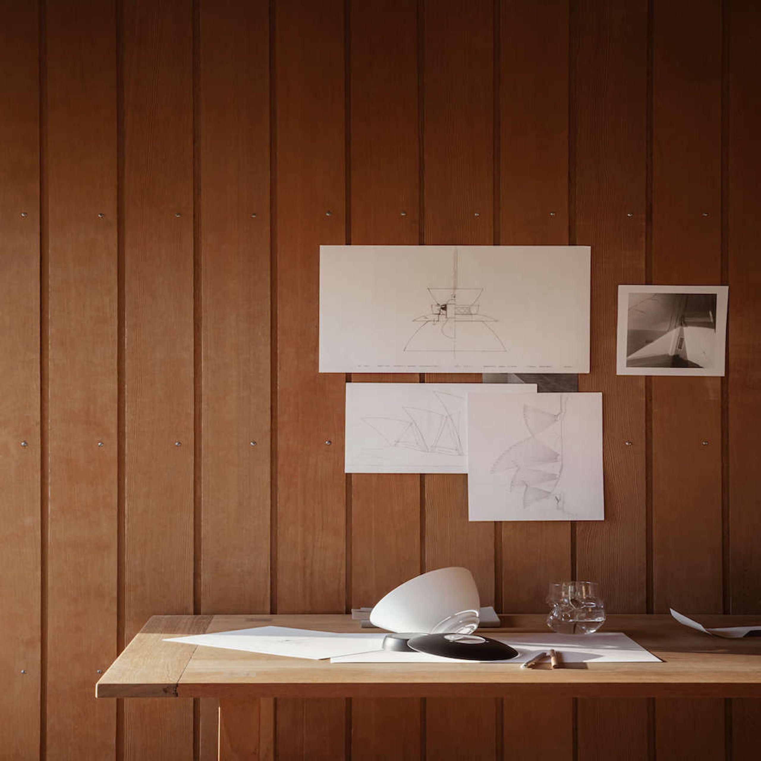 LYFA - Pendant lamp - Sundower / pendant - Black / Ø175