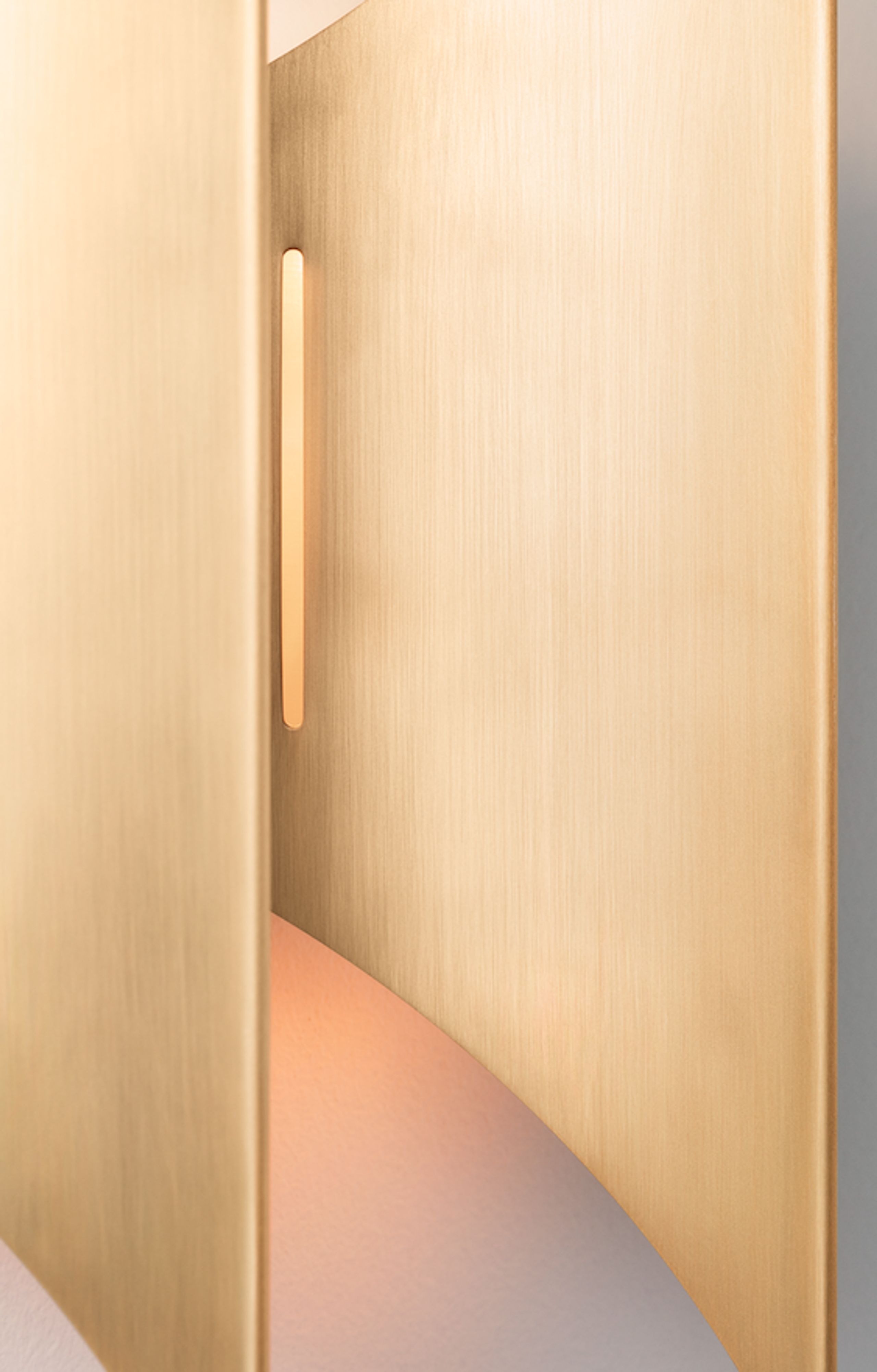 LYFA - Wall Lamp - GOTHIC - Brass