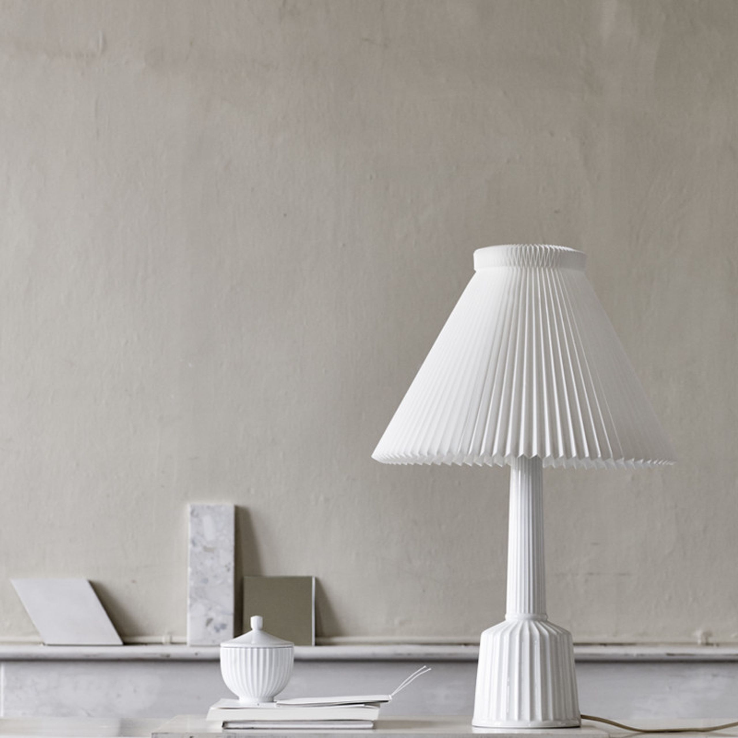 Lyngby Porcelain - Pöytävalaisin - Esben Klint Lampe - White