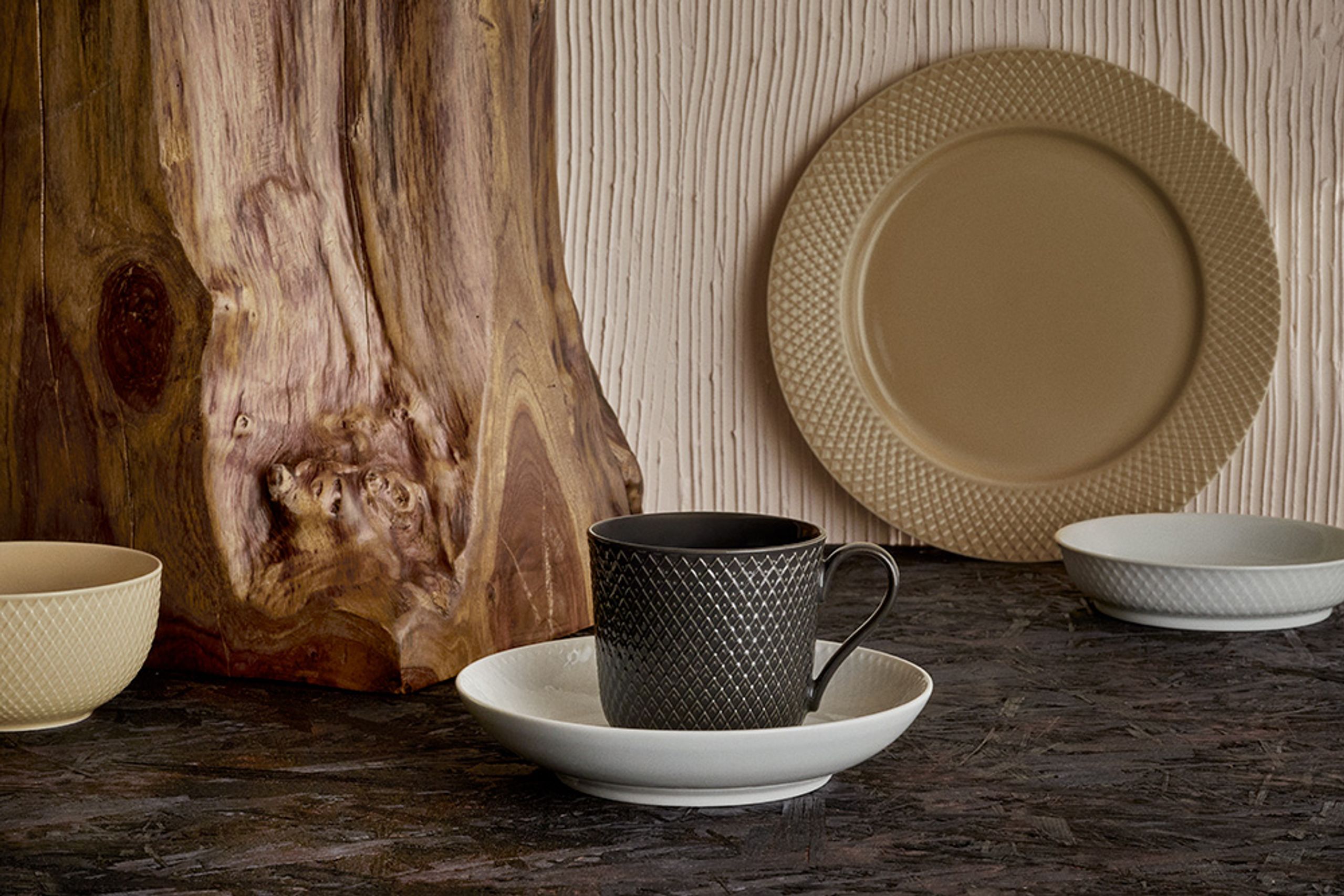 Lyngby Porcelain - Disco - Rhombe Plate Ø23 cm - Clay