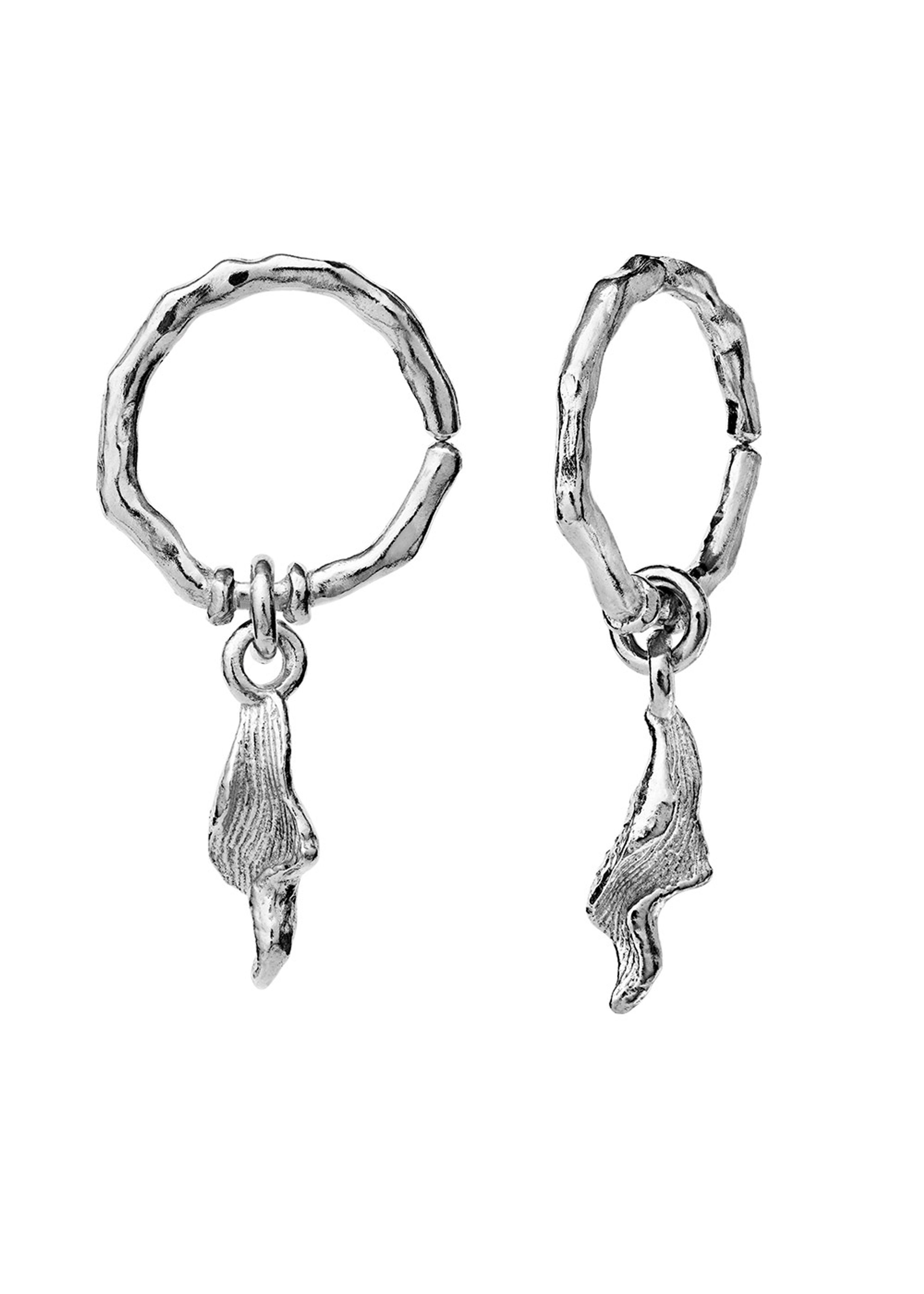 Maanesten - Korvarenkaat - Laika Earrings - Silver