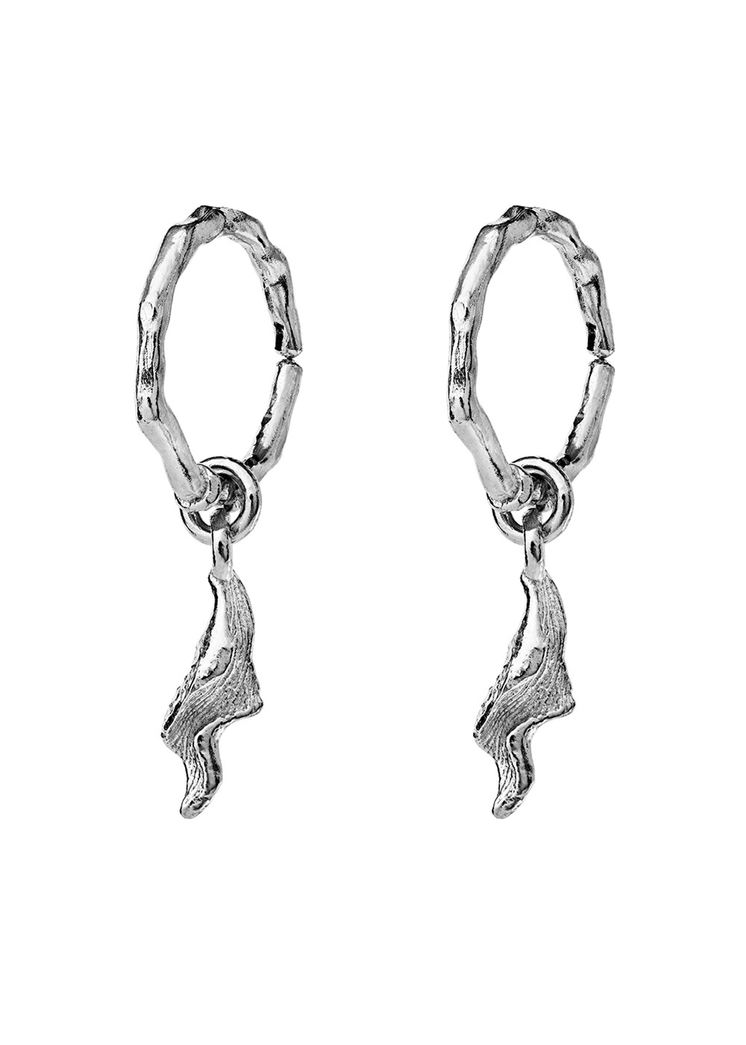 Maanesten - Korvarenkaat - Laika Earrings - Silver