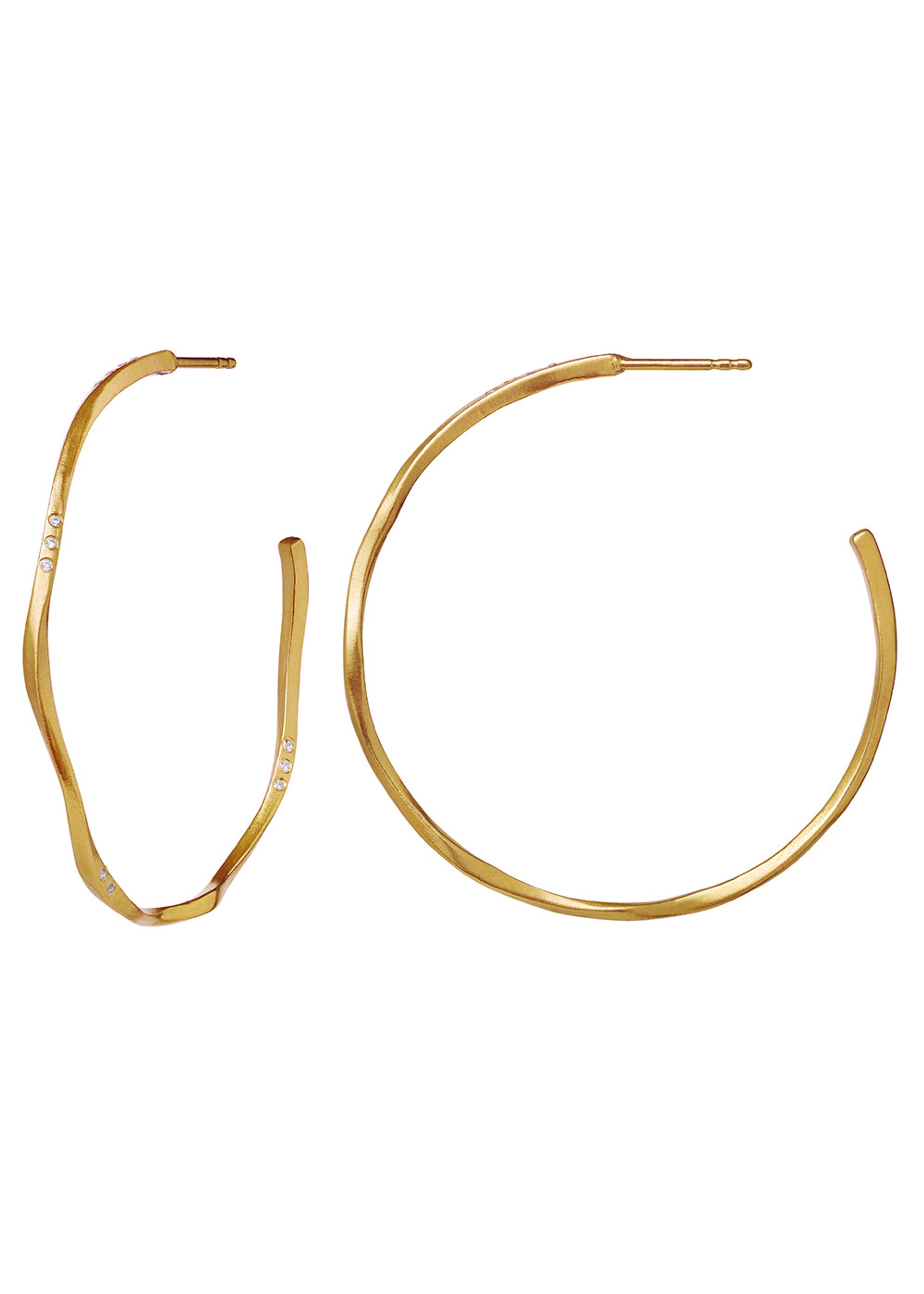 Maanesten - Earrings - Echo Grande Earrings - Gold