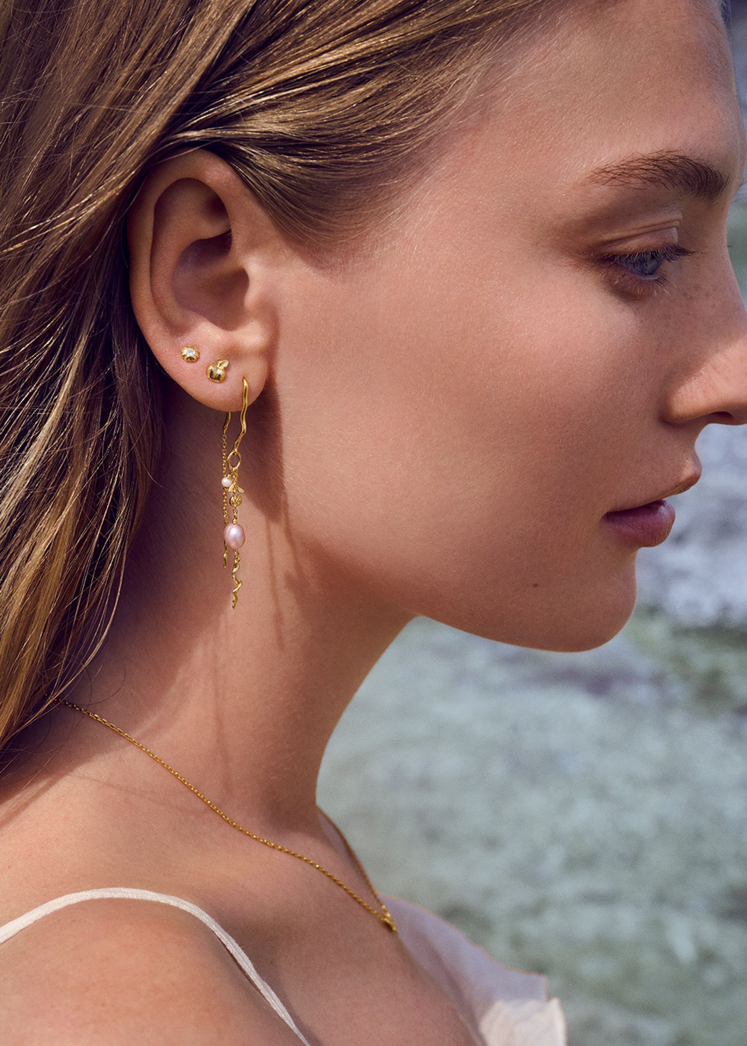 Maanesten - Earrings - Fiori Earrings - 18 ct gold plated 925 Sterling silver