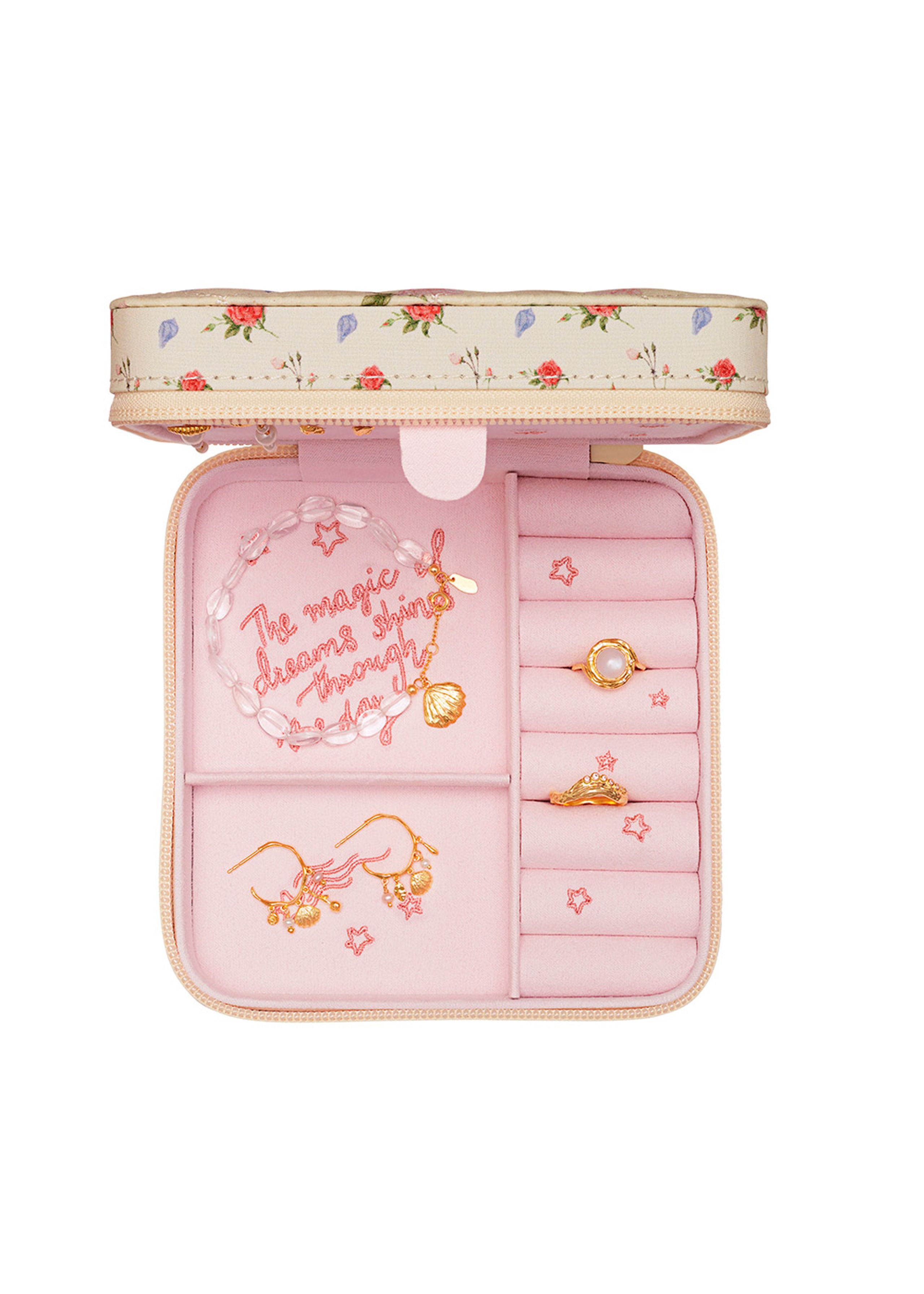 Maanesten - Jewellery box - Jewelry Box - Roses and Shells