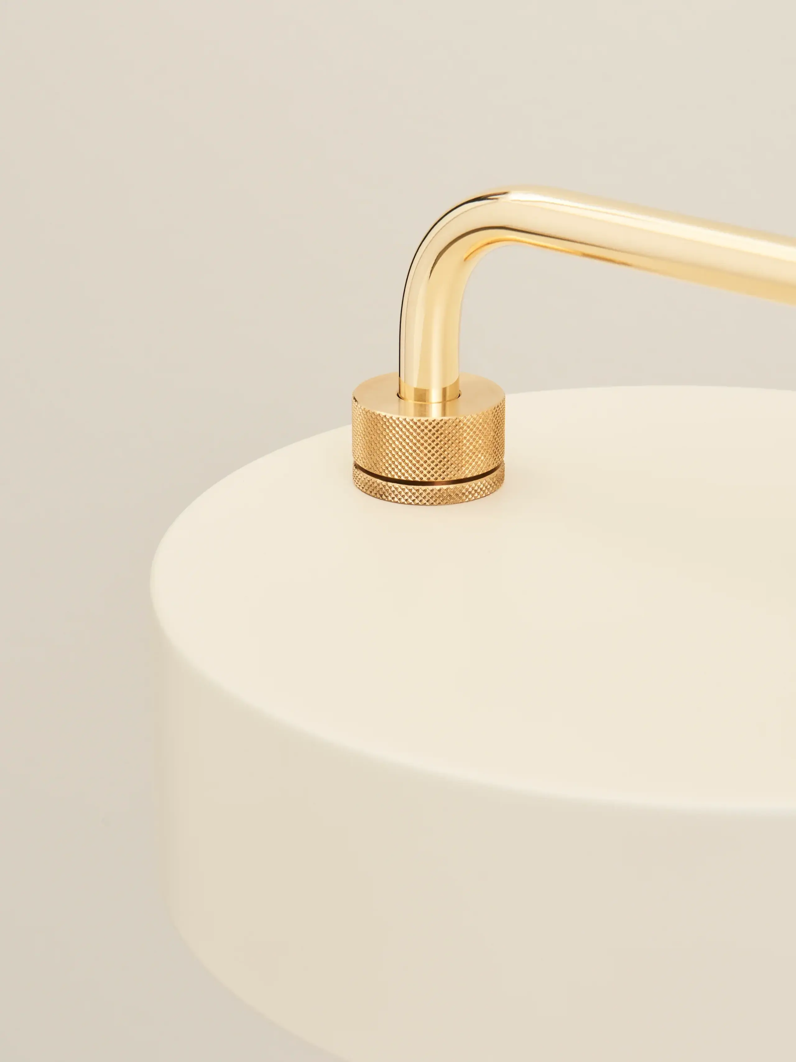 Made by Hand - Bordlampe - Petite Machine bordlampe - Oyster White