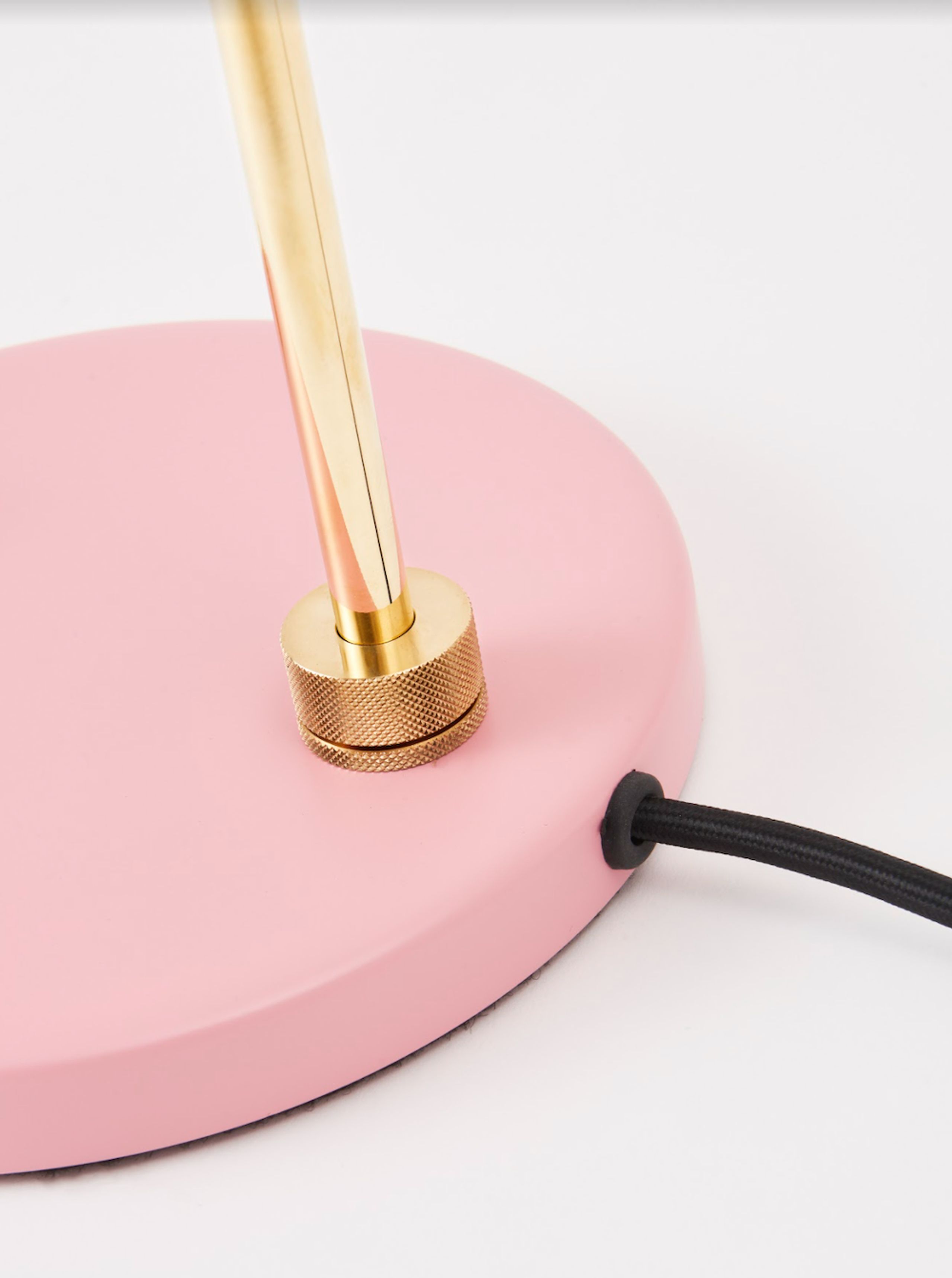 Made by Hand - Floor Lamp - Petite Machine gulv - Light Pink