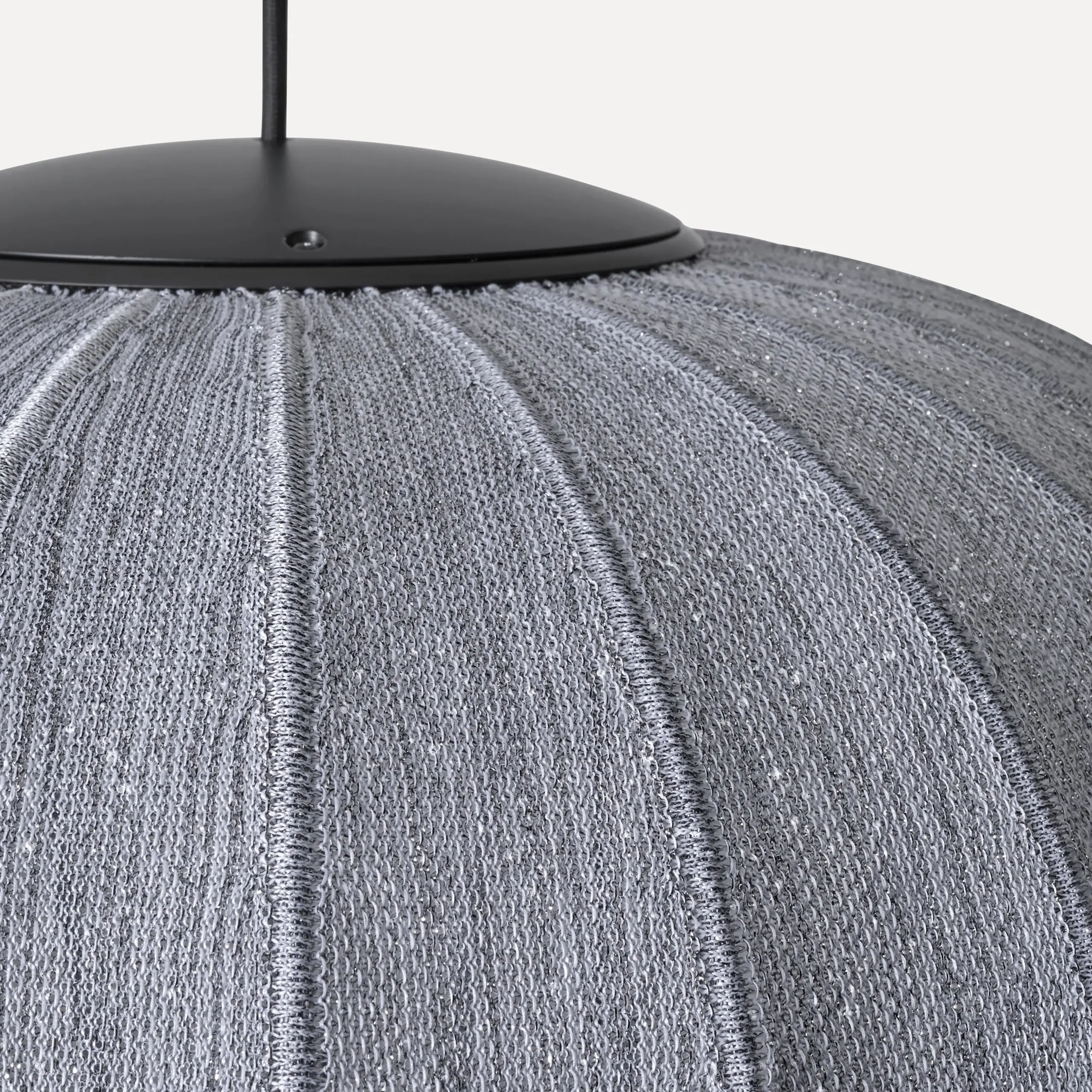 Made by Hand - Pendel - Knit-Wit Anniversary Pendant LED - Glitter Silver Ø45 Round