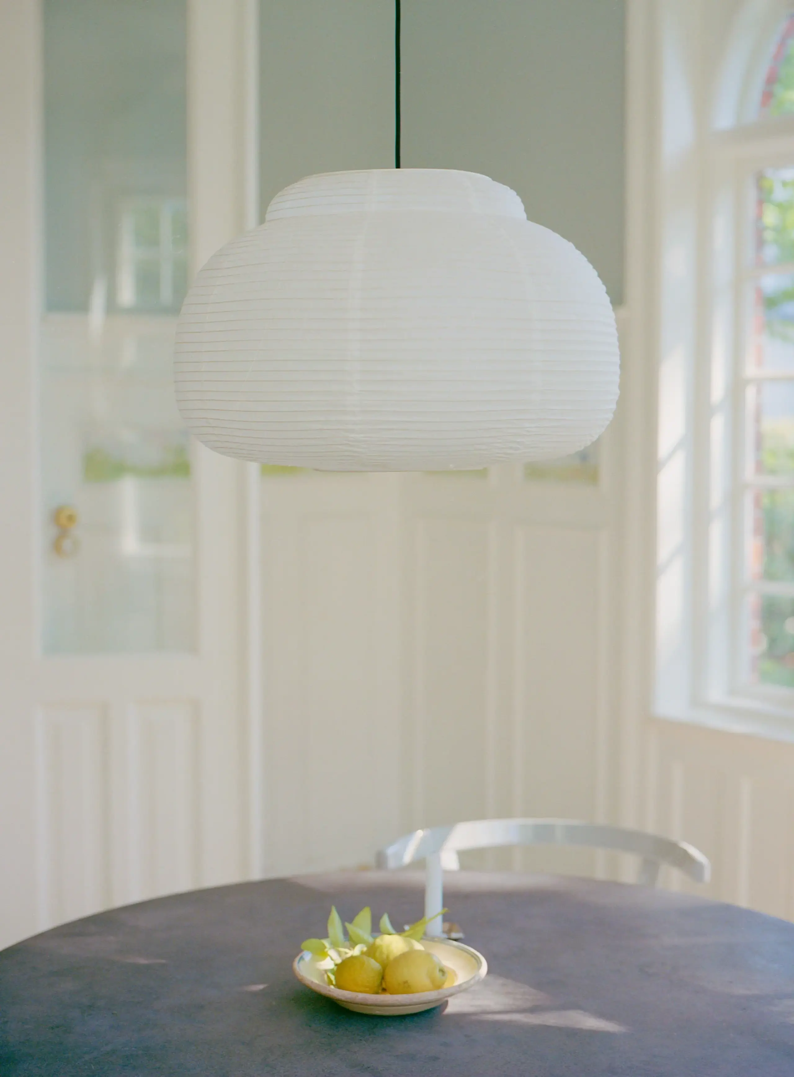 Made by Hand - Závěsné svítidlo - Papier Single Ø80 - White