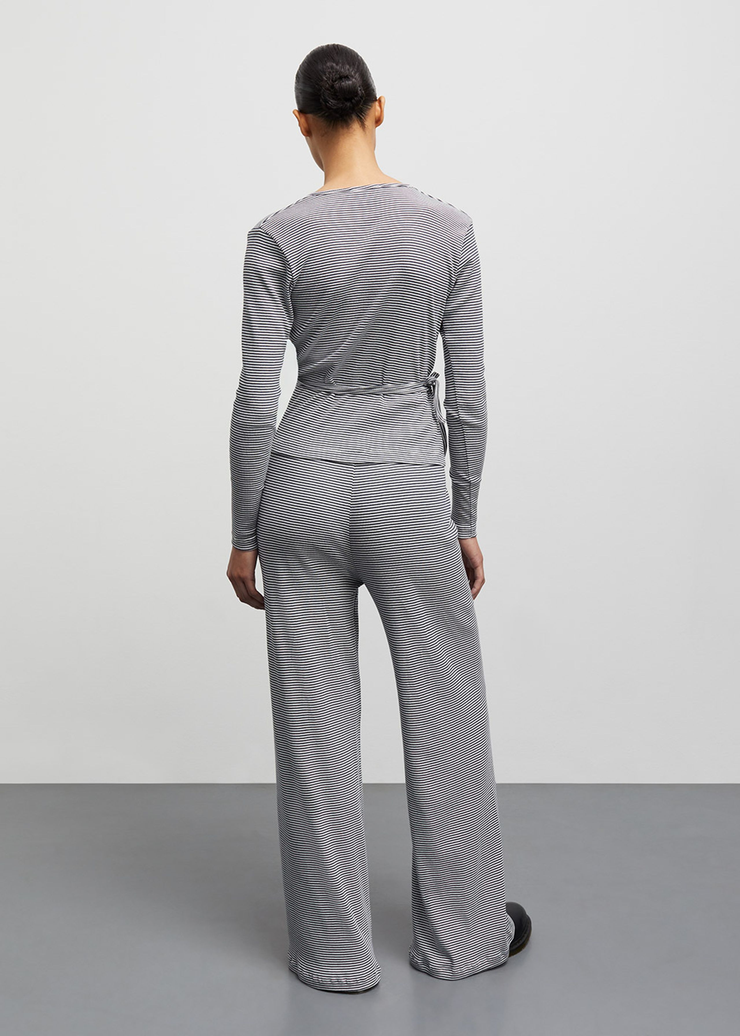 Mads Nørgaard - Kalhoty - 2x2 Cotton Stripe Velon Pants - Parisian Night/Vanilla Ice