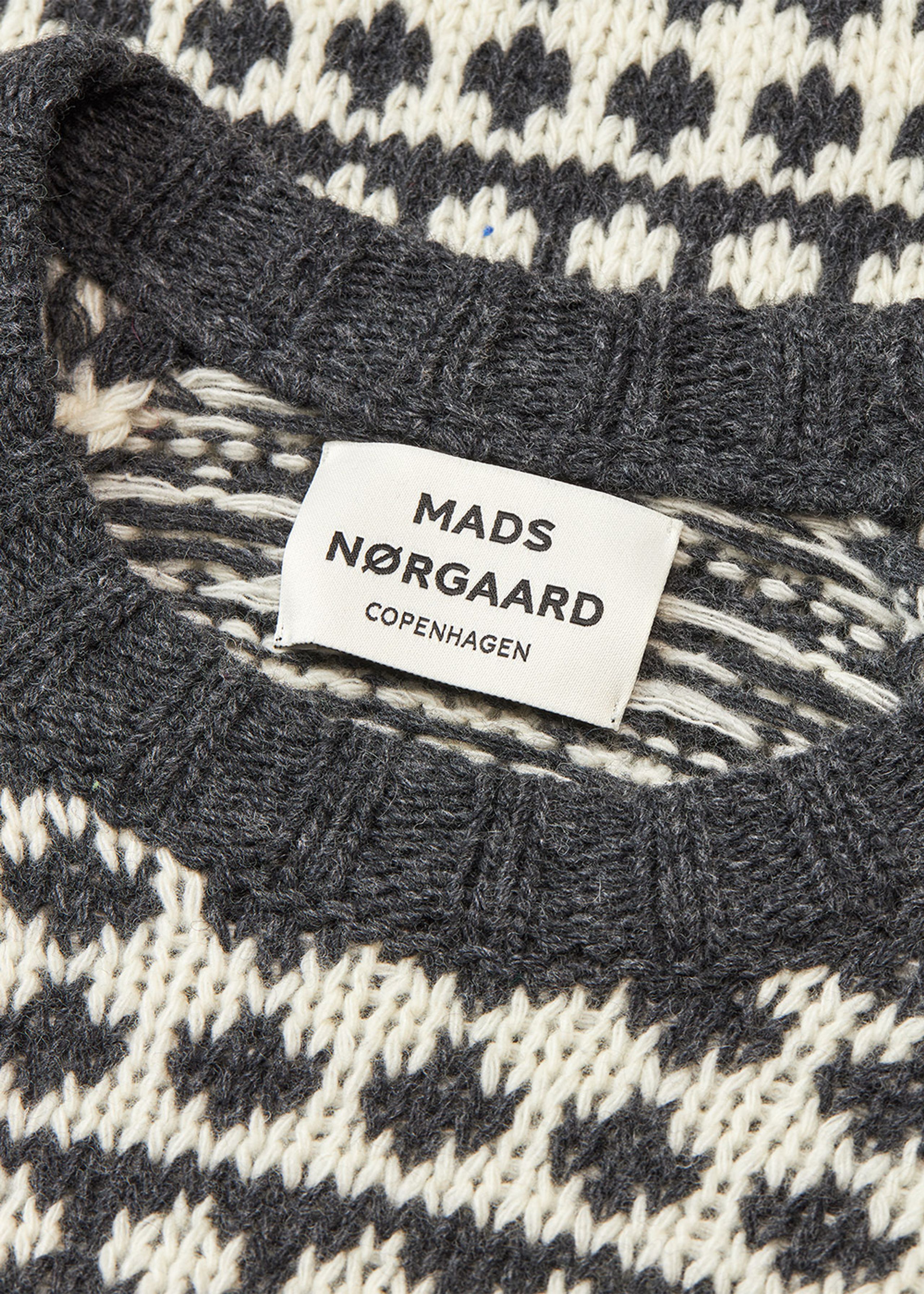 Mads Nørgaard - Strickware - Recycled Iceland Kimilla Sweater - Dark Grey Melange/Winter White