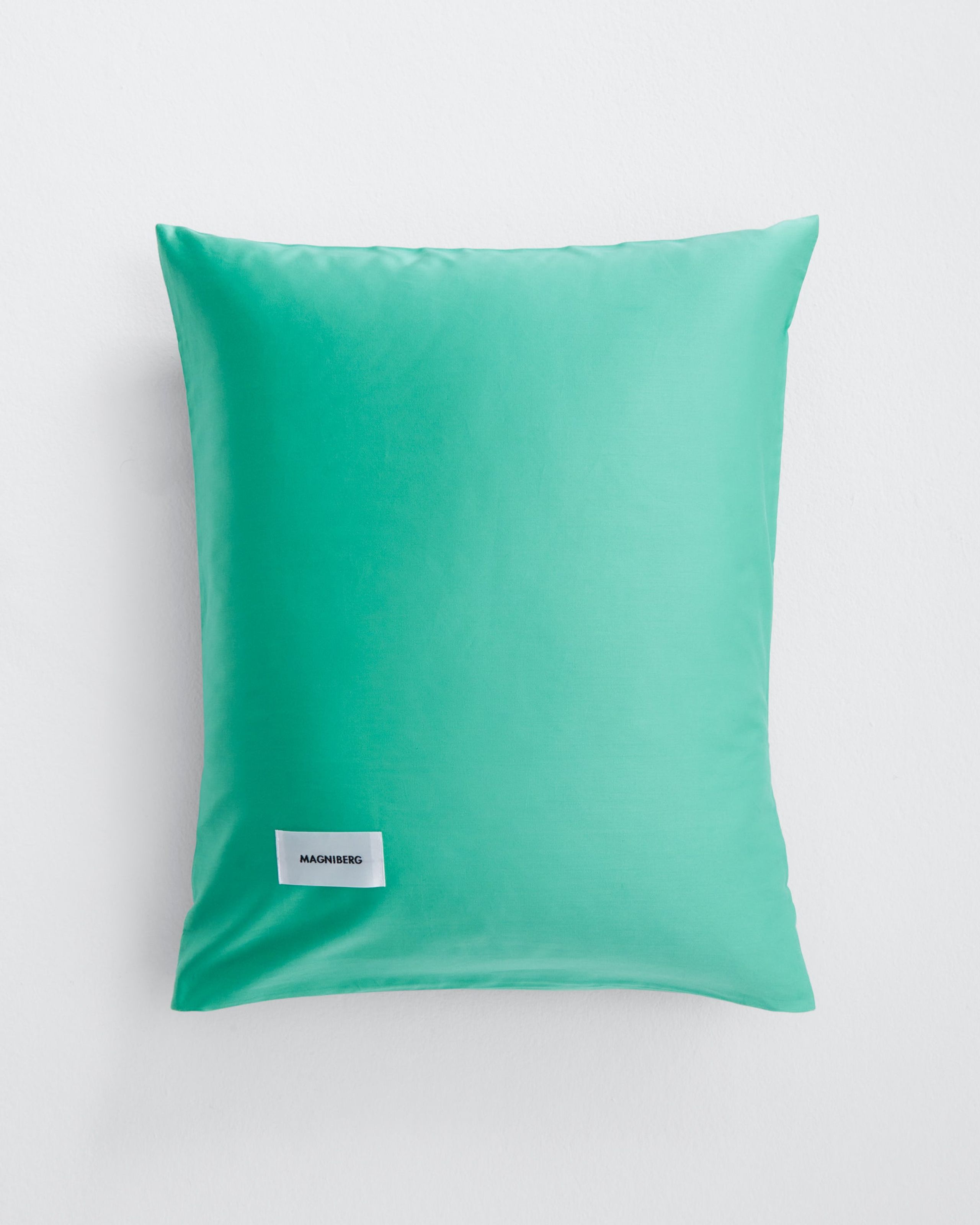 Magniberg - Cushion cover - Pure Sateen Pillow Case - Fresh Green