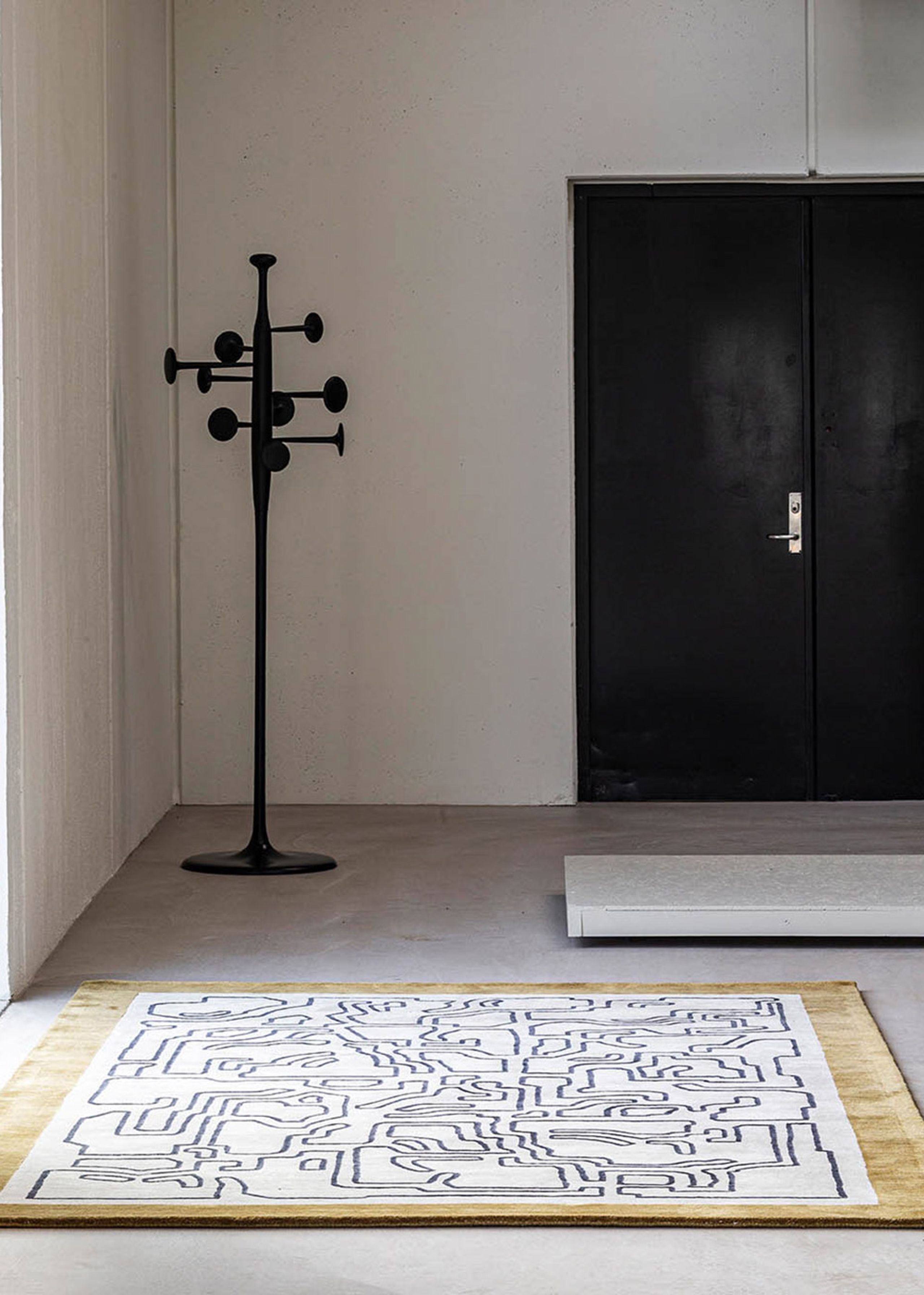 MASSIMO - Rug - Structures - Fragment 2 (with border) - Fragment 2