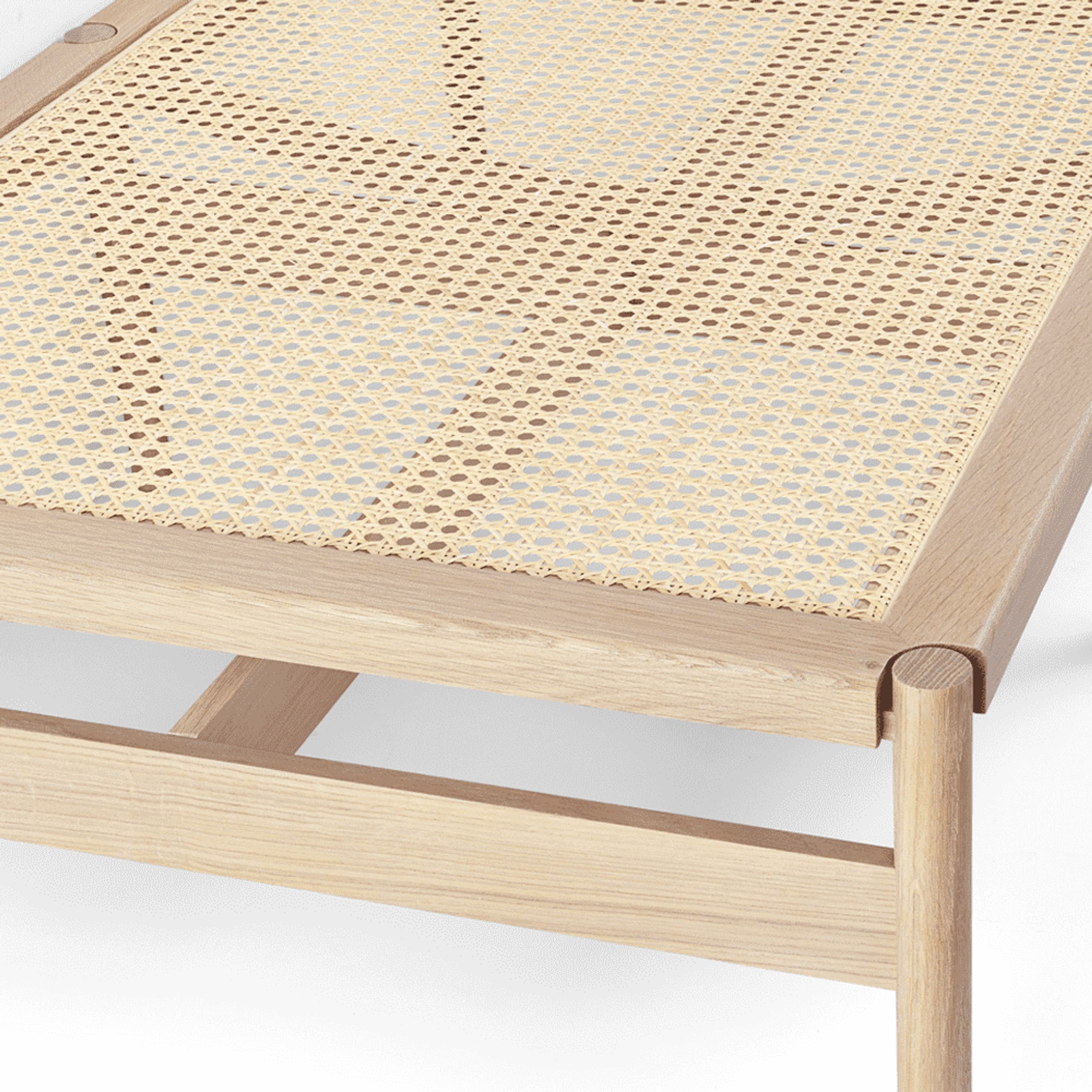 Mater - Bench - Winston Bench - Oak