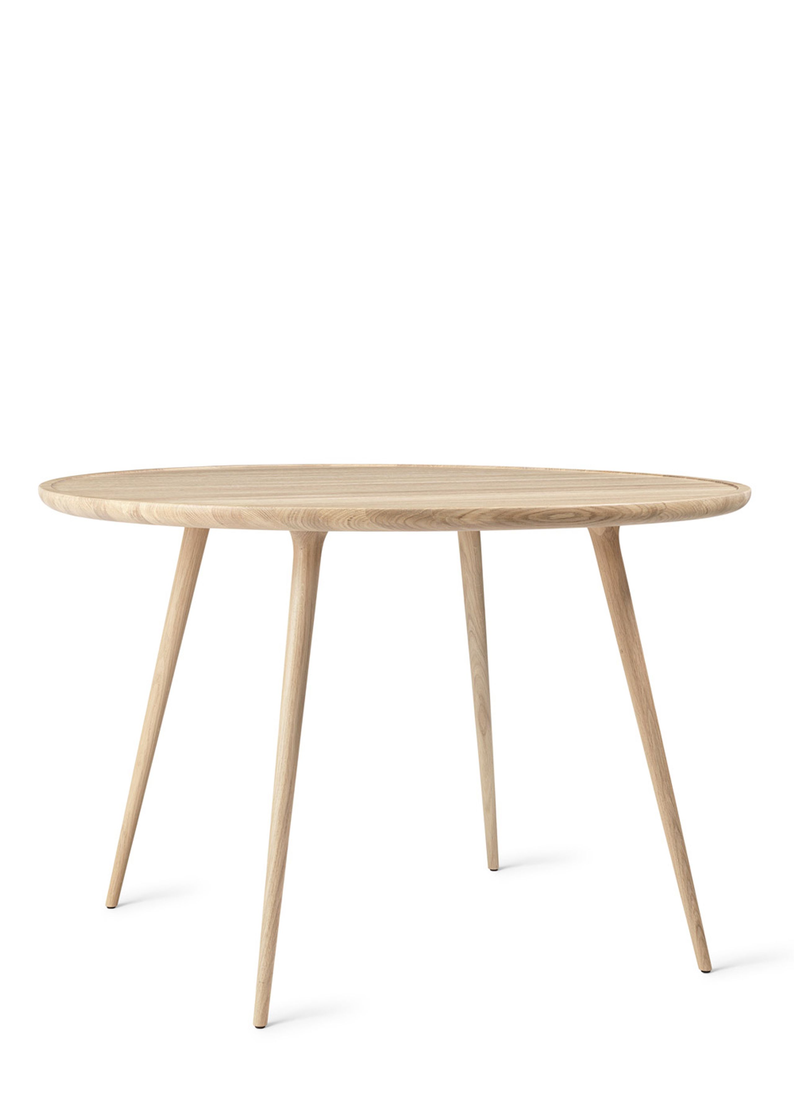 Mater - Mesa de jantar - Accent Dining Table - Mat lacquered oak