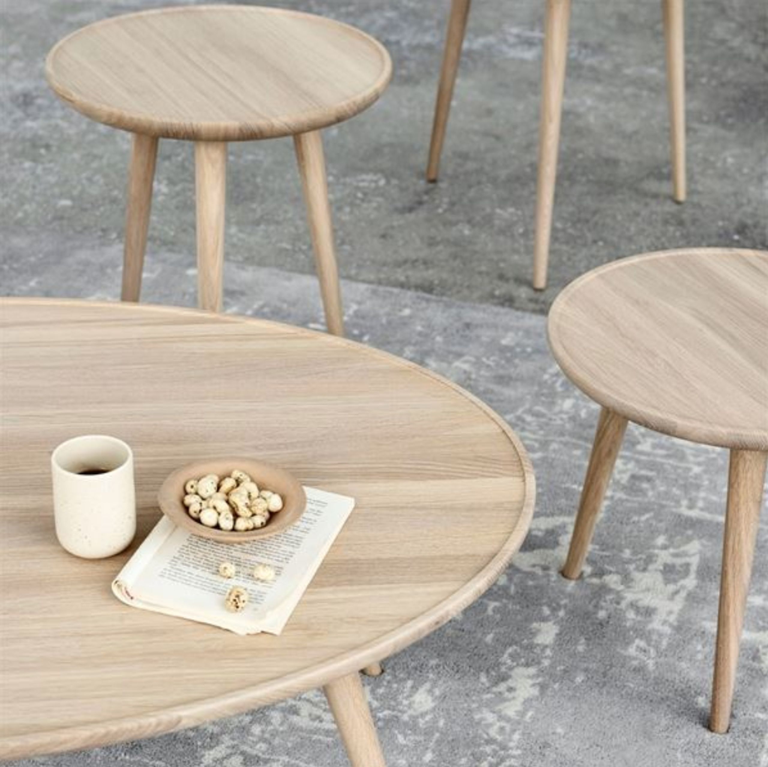 Mater - Mesa de jantar - Accent Dining Table - Mat lacquered oak