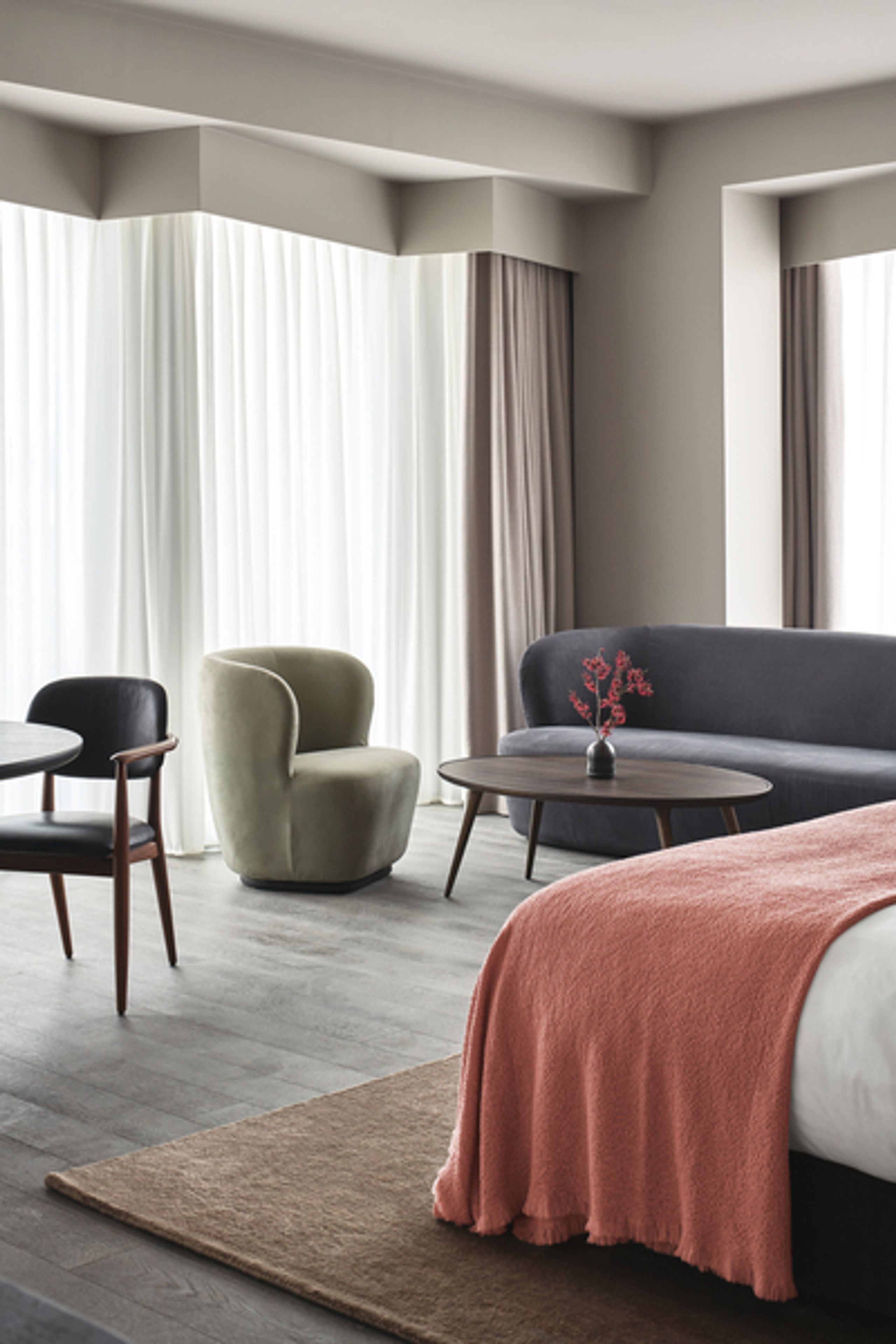 Mater - Spisebord - Accent Table - Sirka Grå Farvet Eg - Small