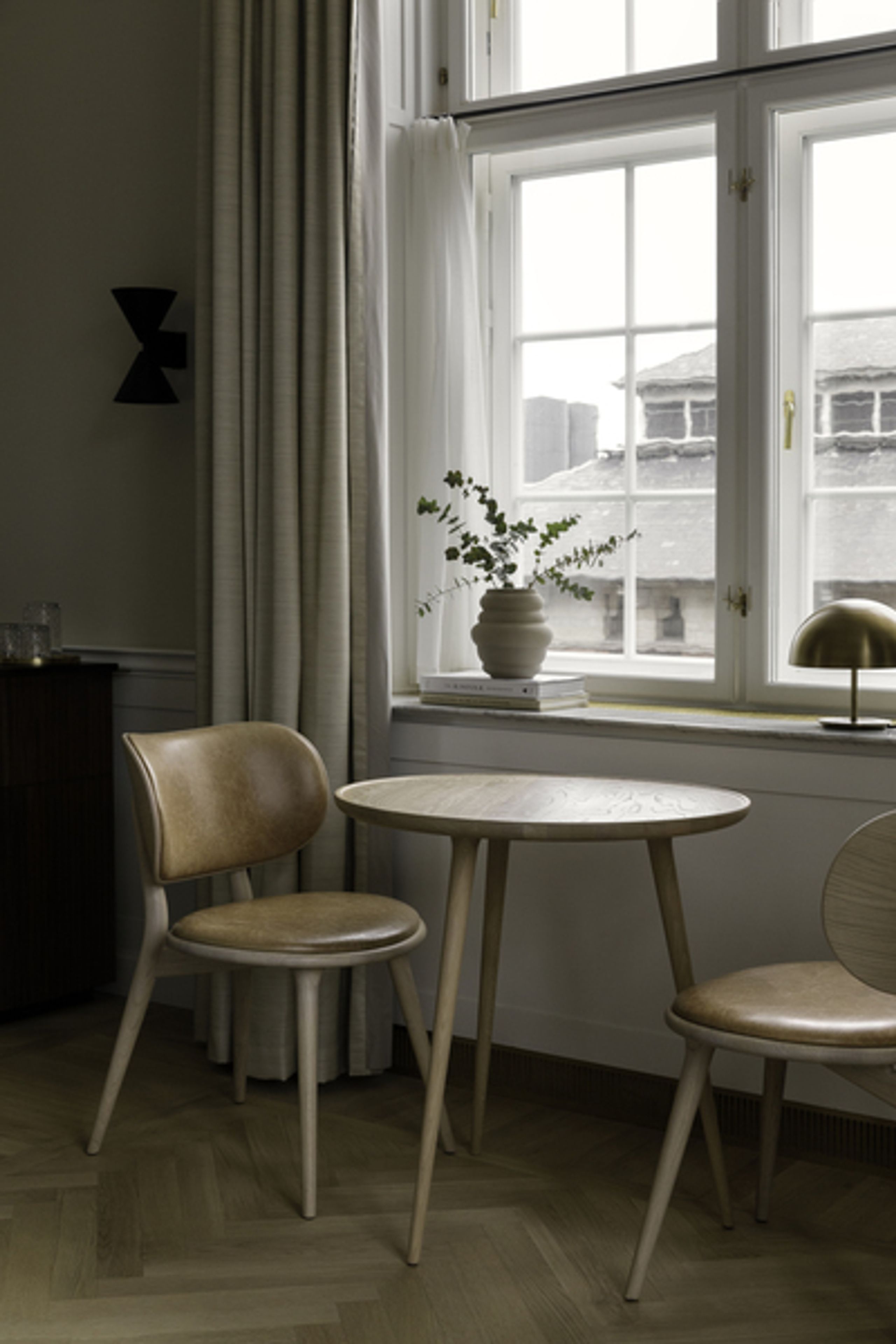 Mater - Spisebord - Accent Table - Sirka Grå Farvet Eg - Small