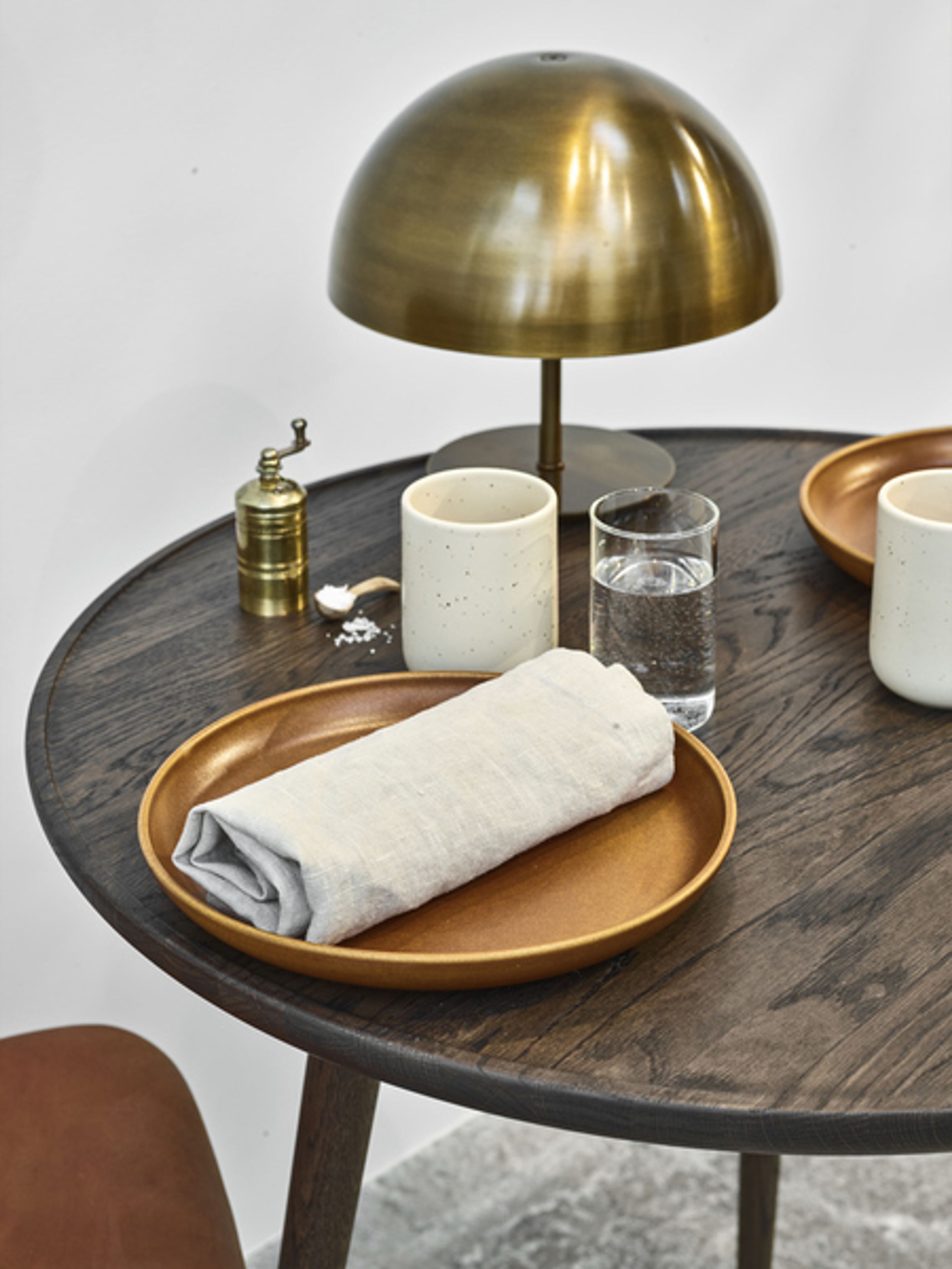 Mater - Spisebord - Accent Table - Sirka Grå Farvet Eg - Small