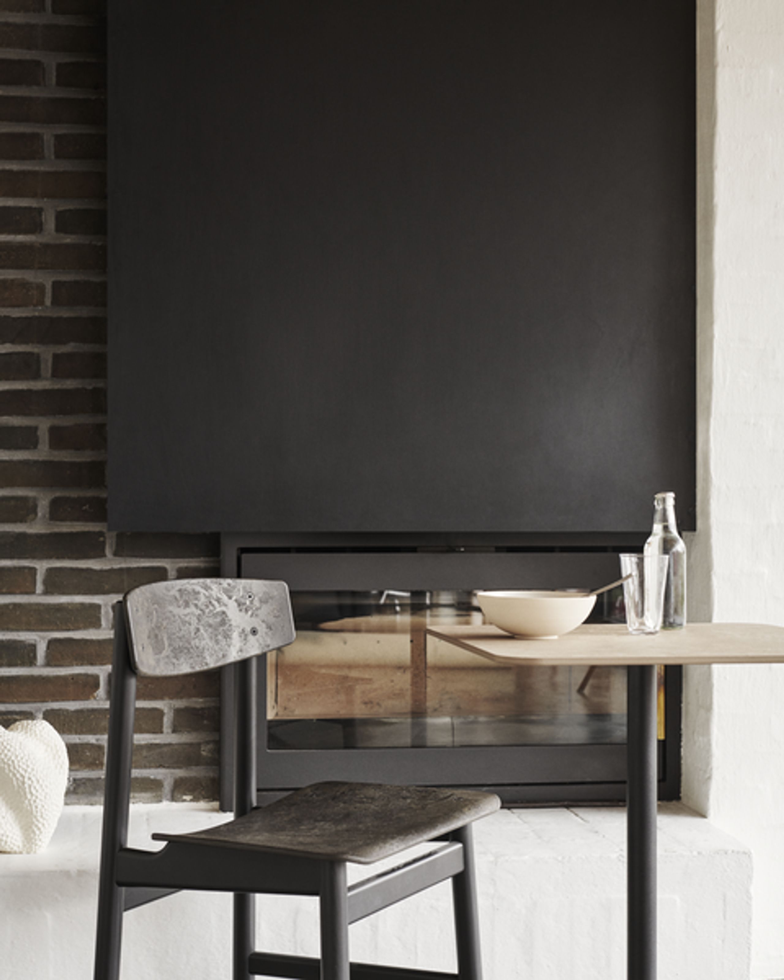 Mater - Chair - Conscious Chair BM3162 - Black Beech