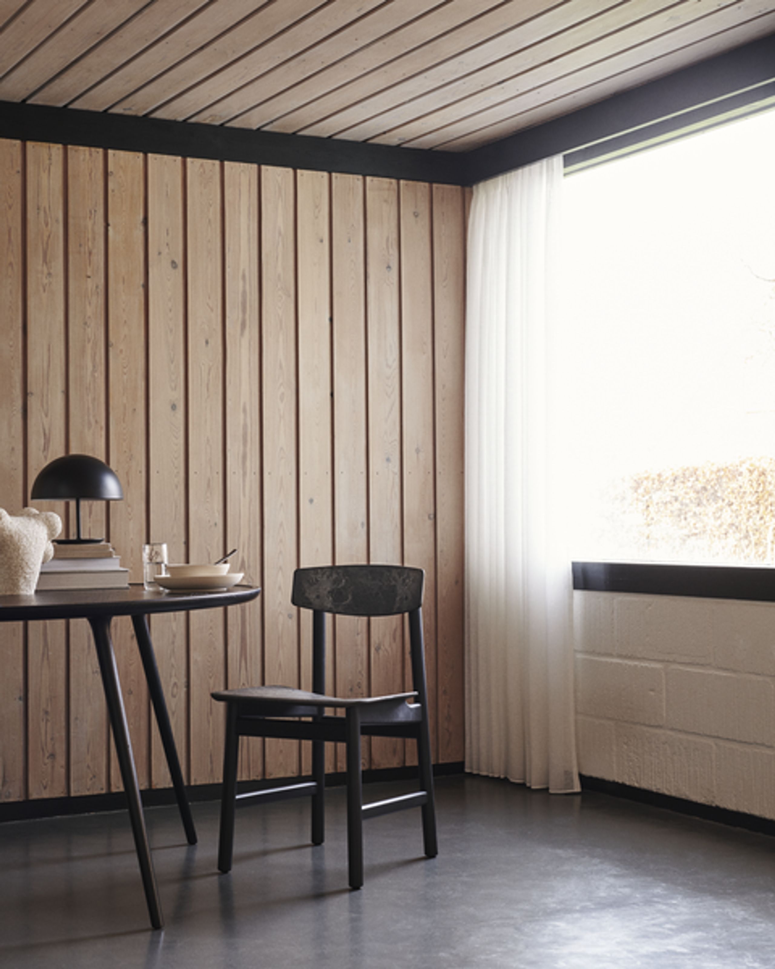 Mater - Chair - Conscious Chair BM3162 - Black Beech