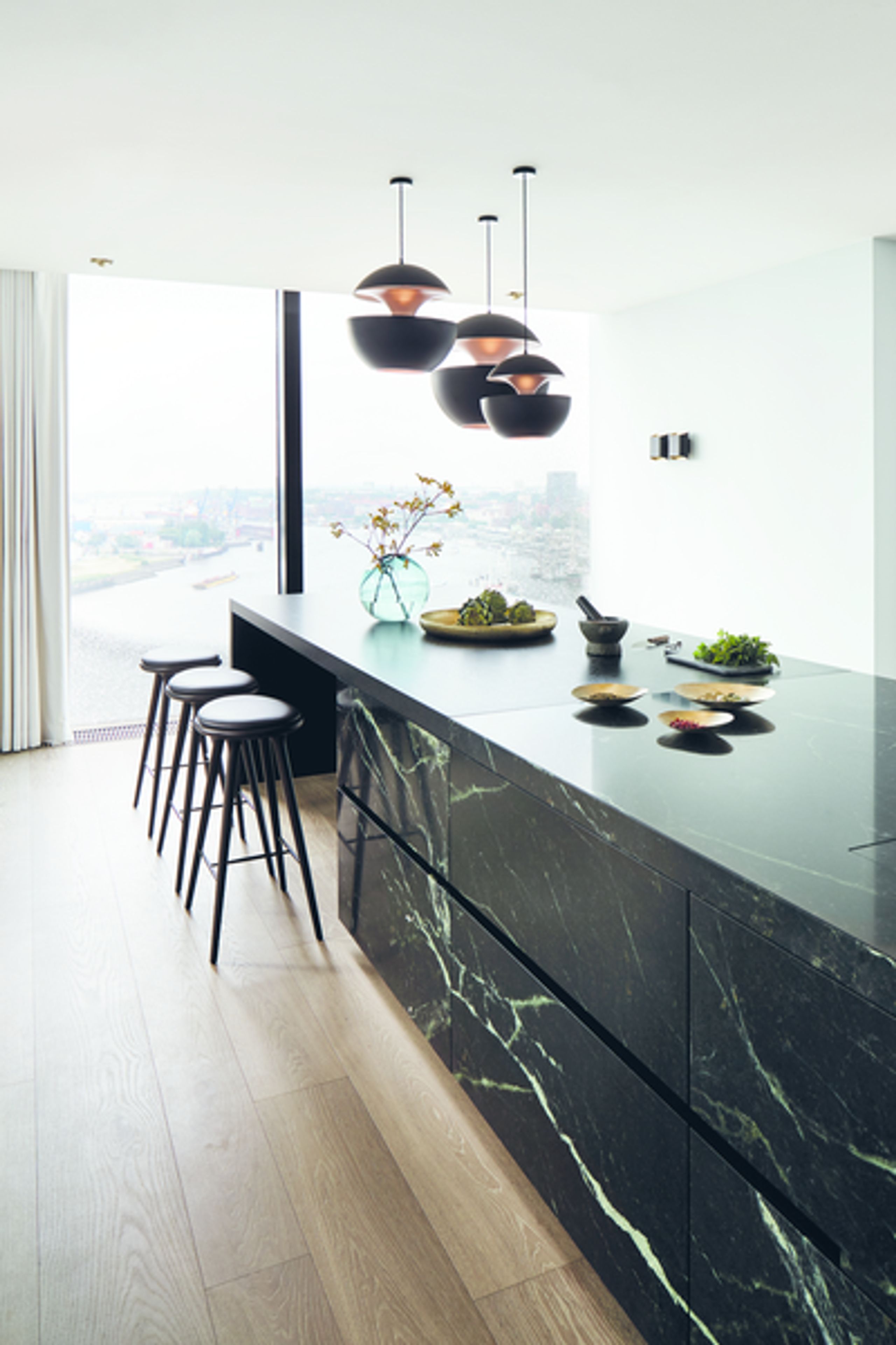 Mater - Cadeira - High Stool 74 - Sirka Grey Stained Oak