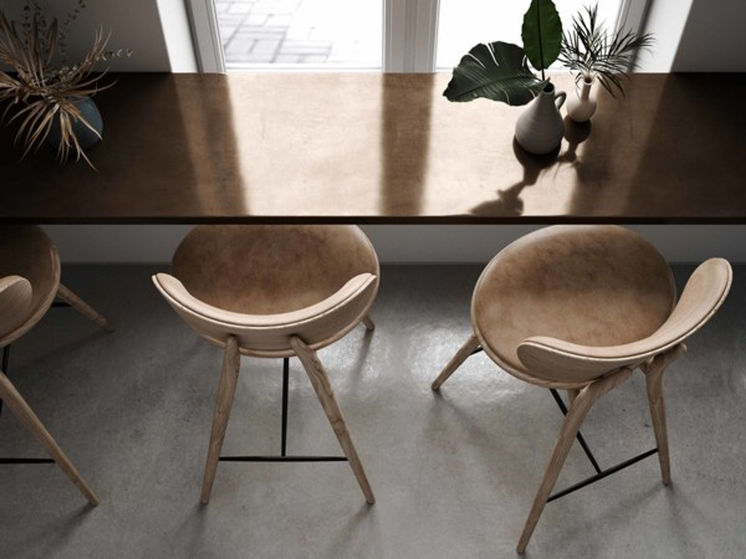 Mater - Chaise - High Stool 74 - Sort Lakeret Bøg With Backrest