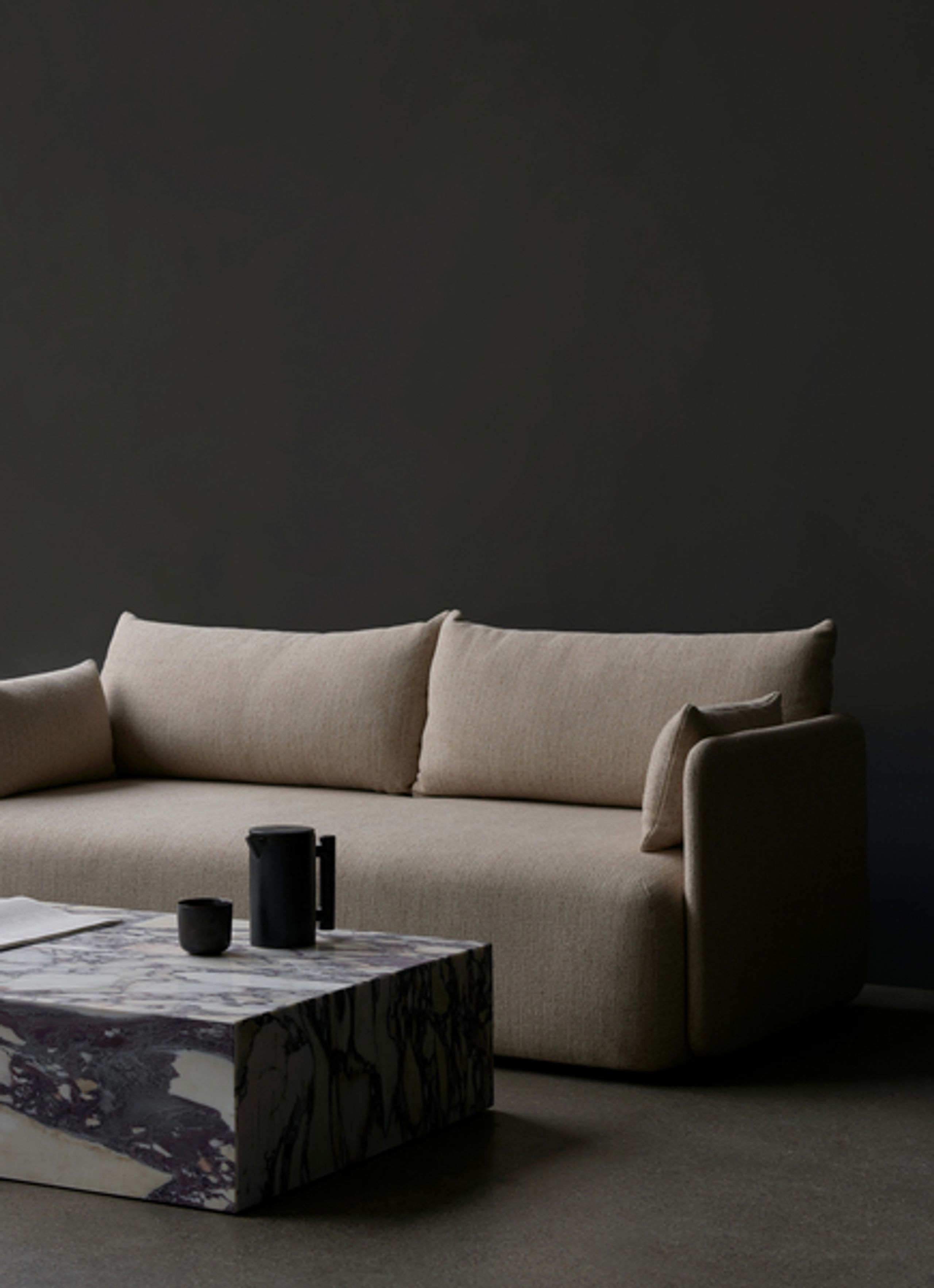 MENU - Bord - Plinth - Grand / Calacatta Viola