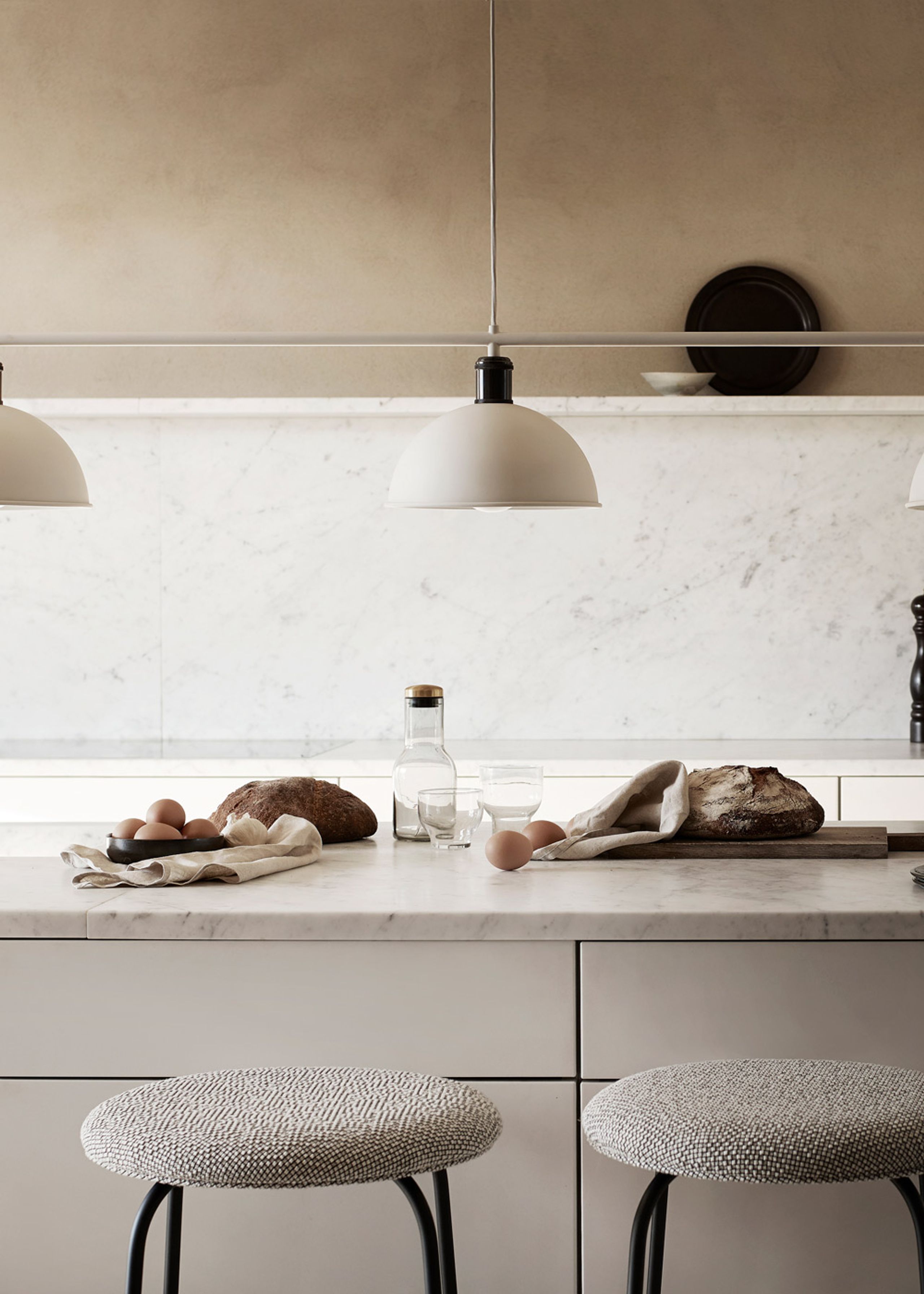 MENU - Kan - Water Bottle 0,5 L - Brass Lid