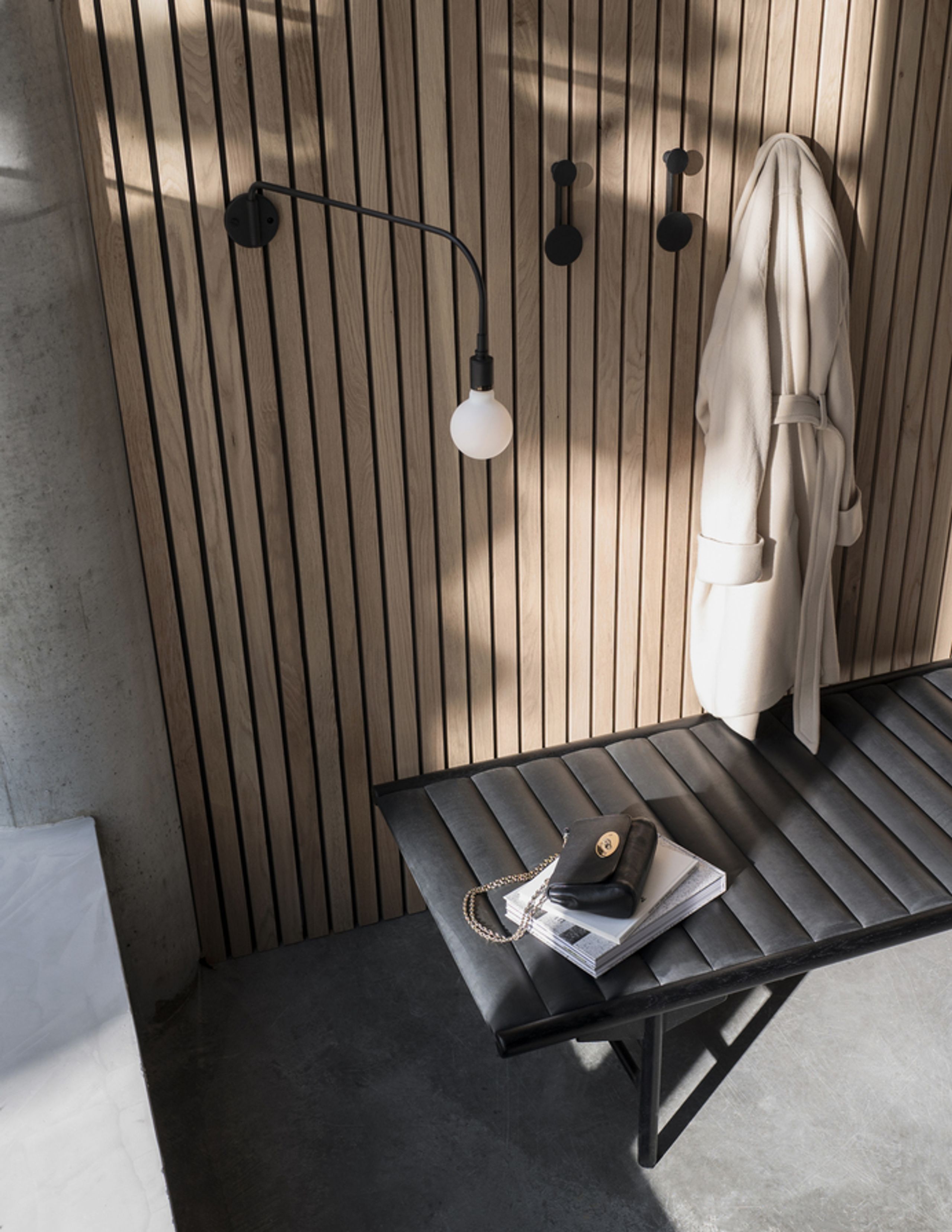 MENU - Hooks - Afteroom Coat Hanger - Black Small