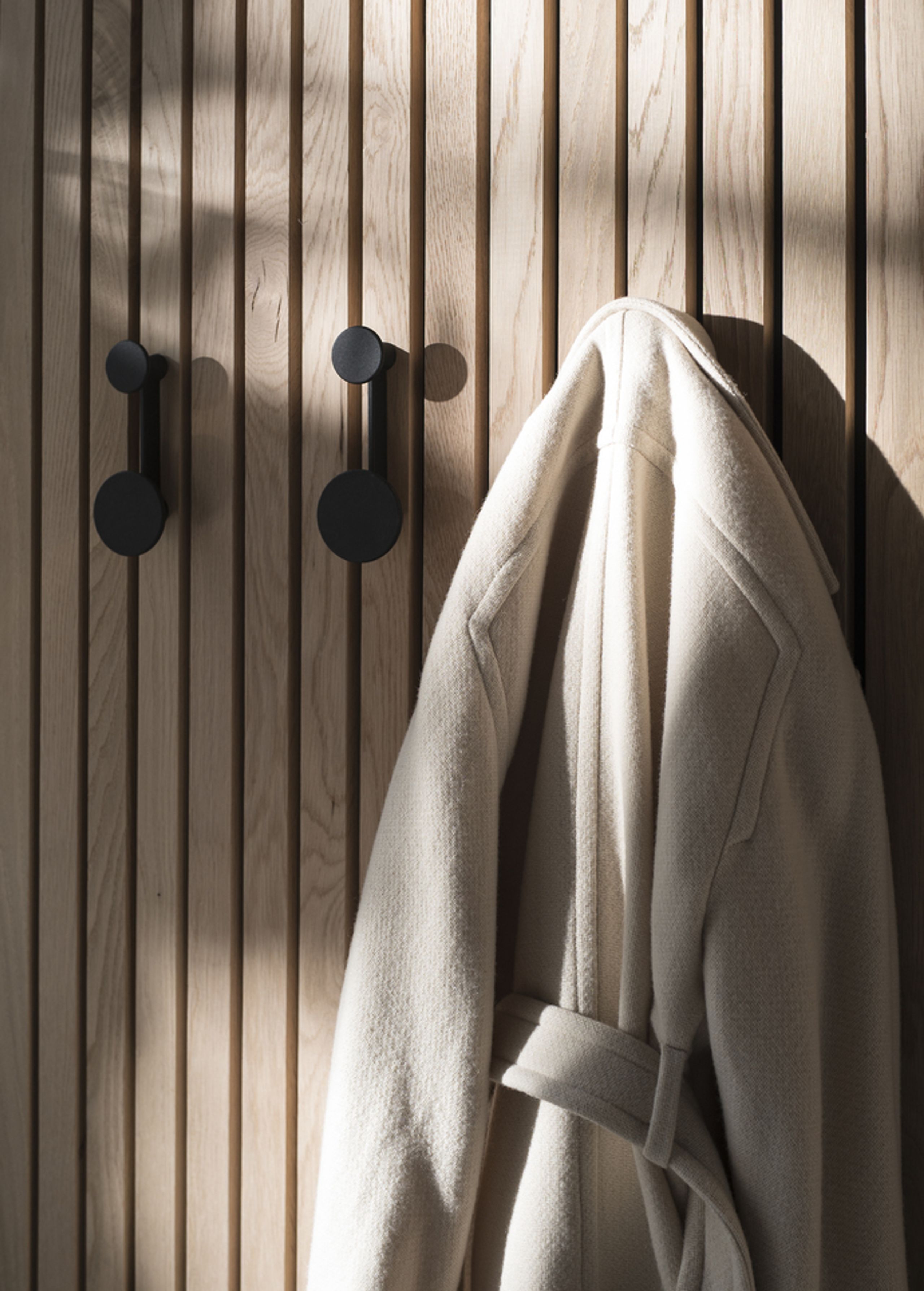 MENU - Hooks - Afteroom Coat Hanger - Black Small