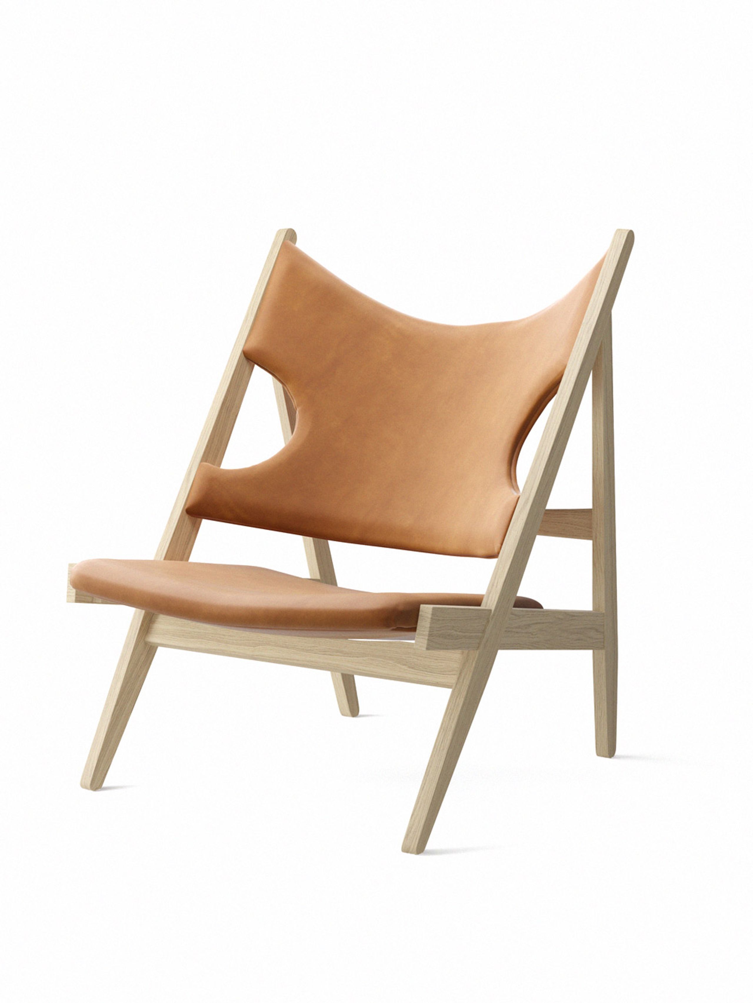 MENU - Lænestol - Knitting Chair - Natural Oak / Dunes Cognac 21000