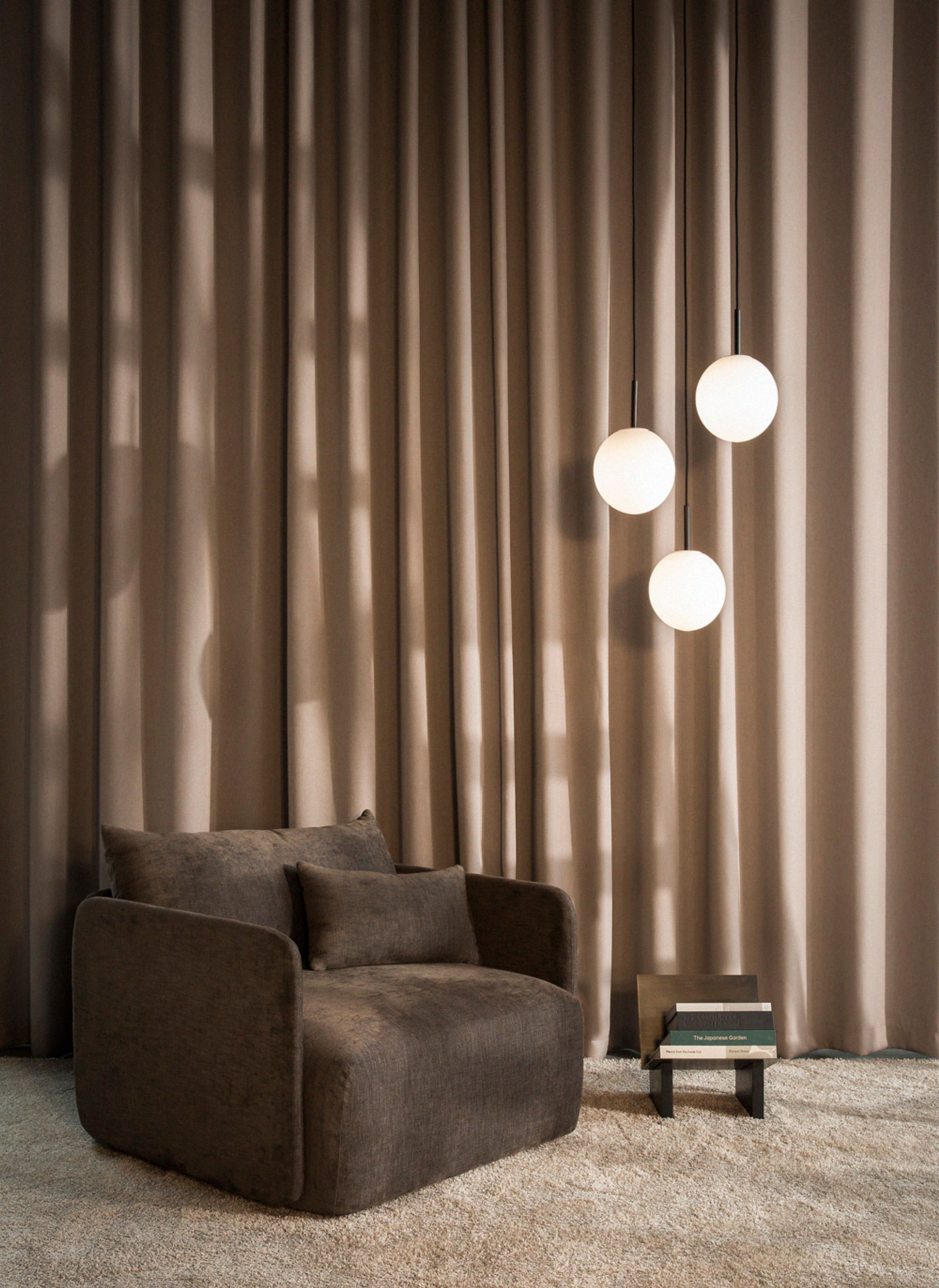 MENU - Lounge stoel - Offset / 1 Seater - Colline 228