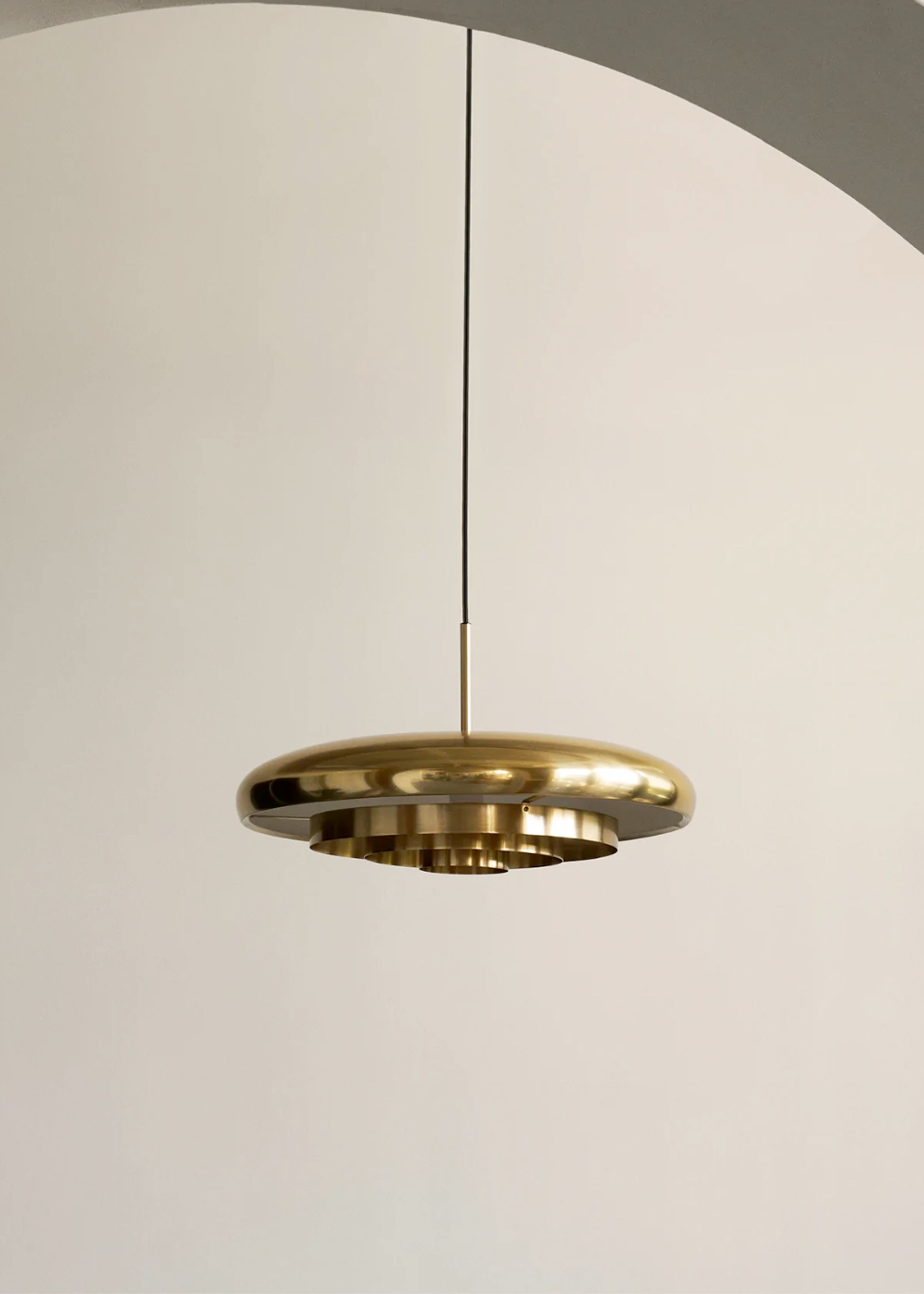 MENU - Lampe - Resonant, Pendant, Brass - Brass