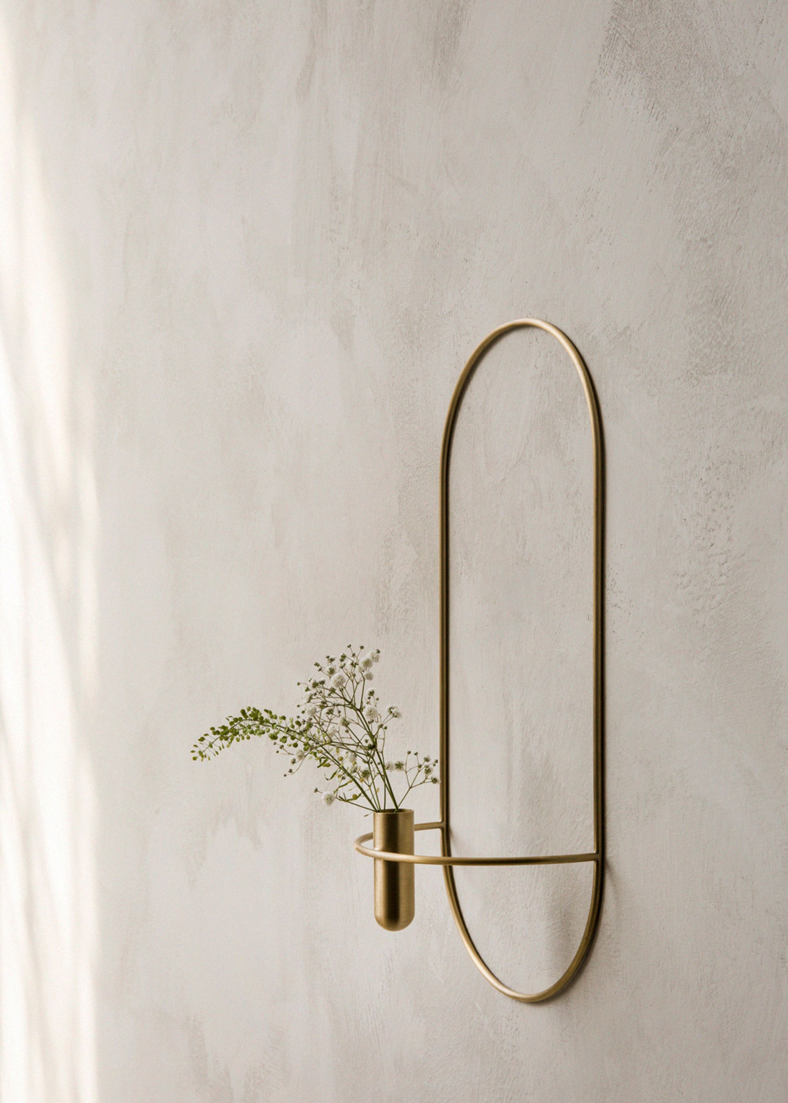 MENU - Lyseholder - POV Oval - Tealight - Brass