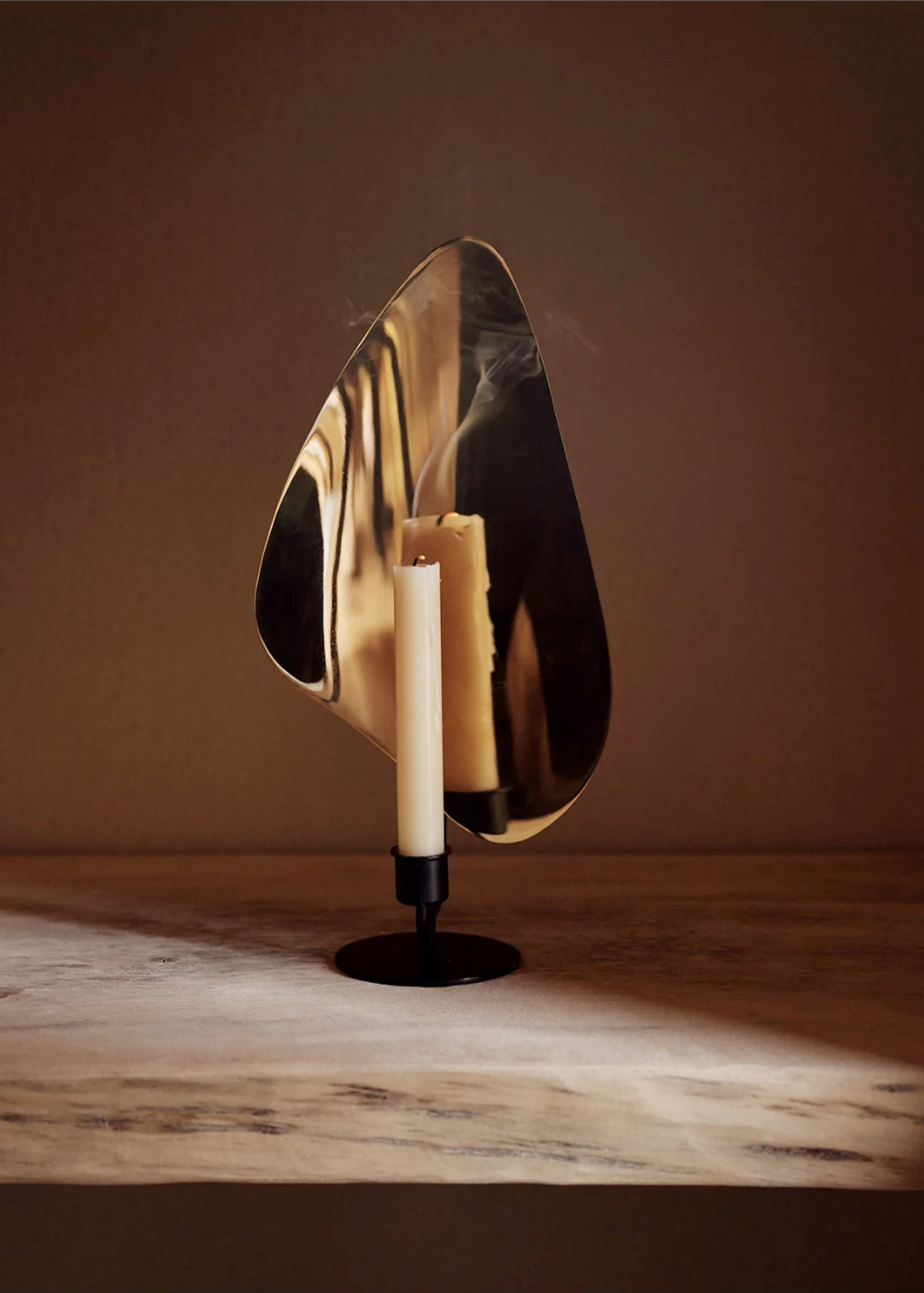 MENU - Lysestage - Flambeau - Bordlysestager - H30 Bronzed Brass/Grey