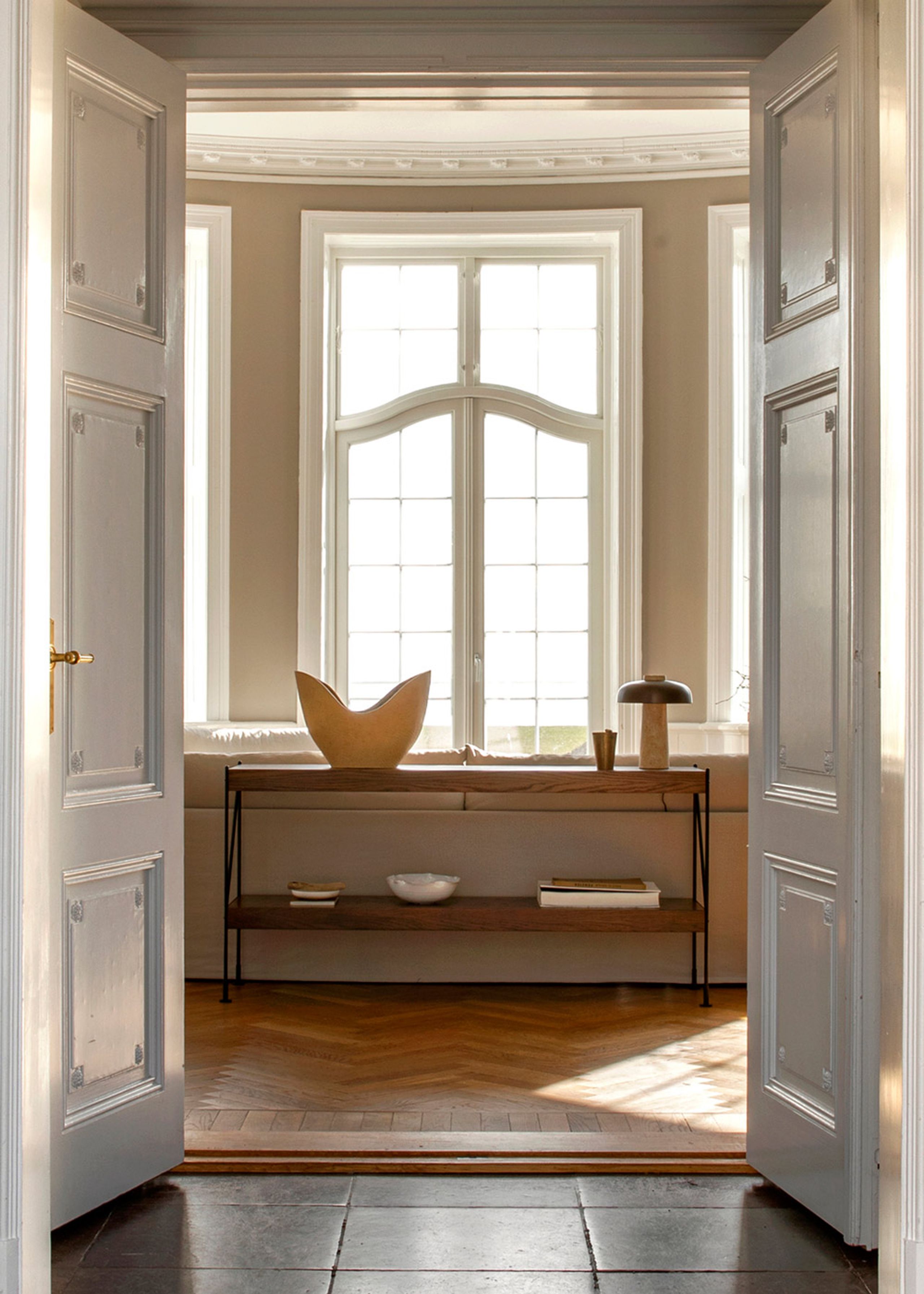 MENU - Reol - Zet Storage System - H70 - Black Steel / Dark Stained Oak