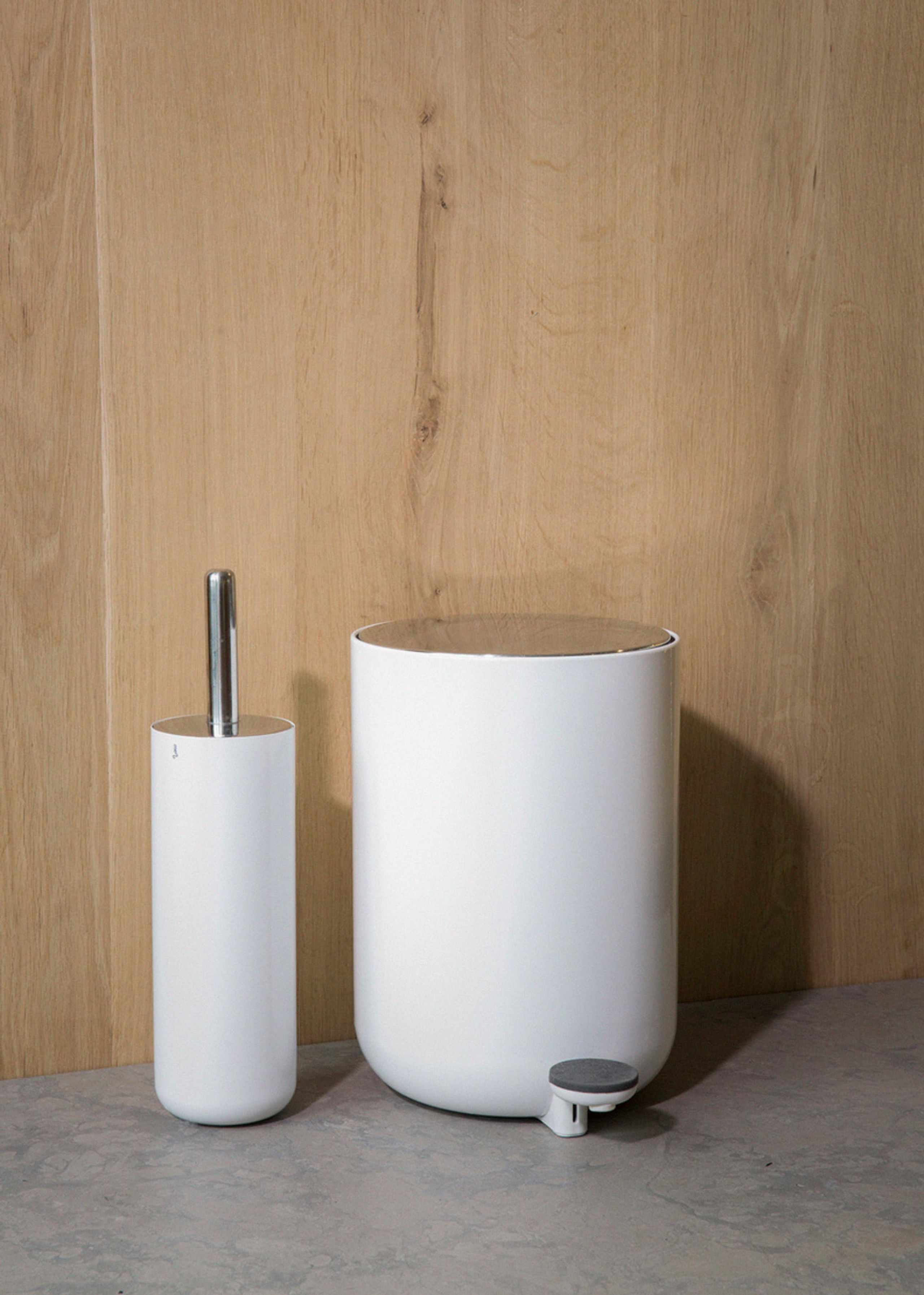 MENU - - Pedal Bin - Black