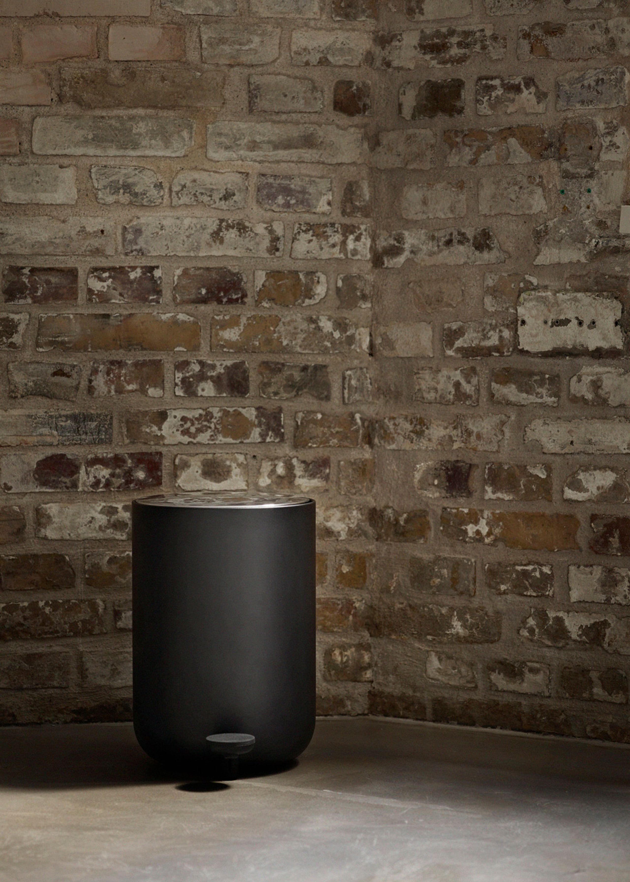 MENU - - Pedal Bin - Black