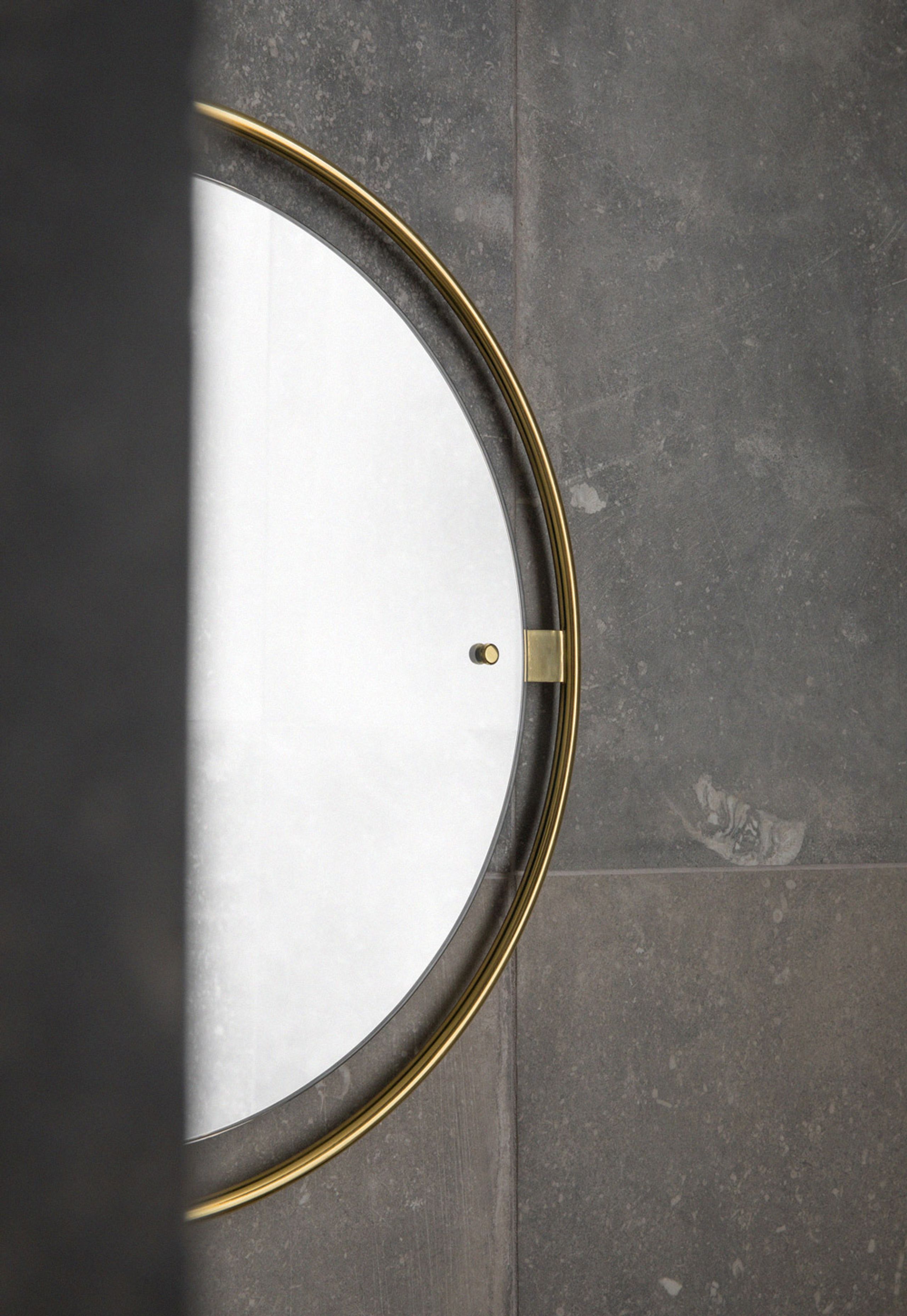 MENU - Mirror - Nimbus Mirror - Small - Polished Brass