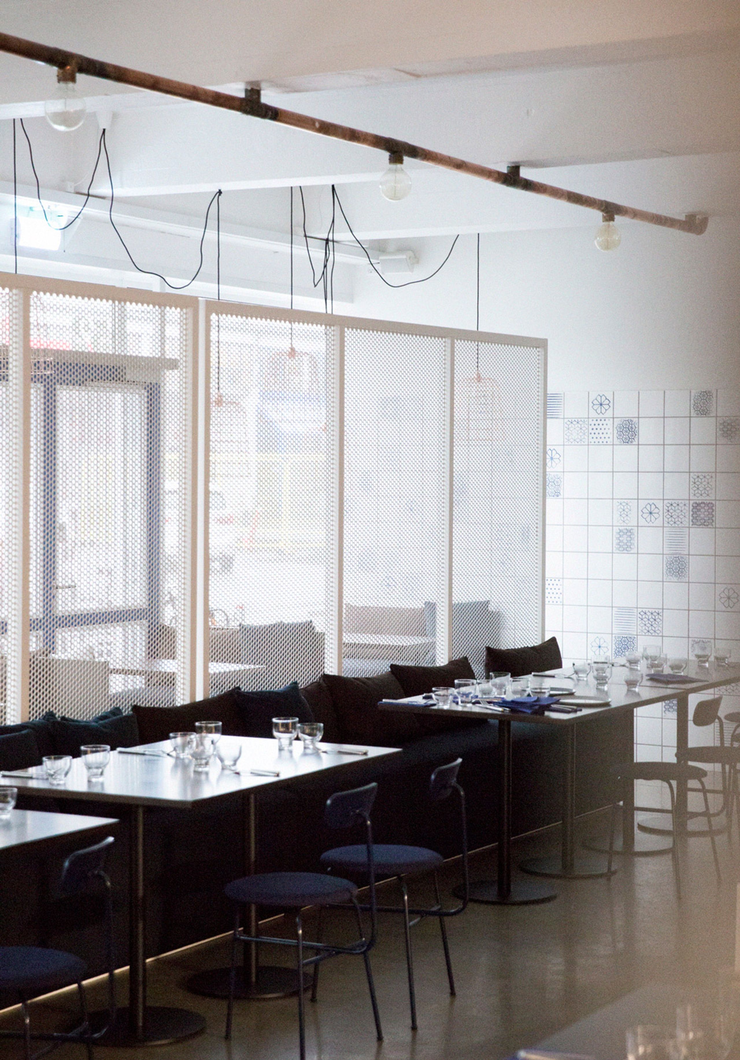 MENU - Stol - Afteroom / Dining Chair - Dunes - Cognac