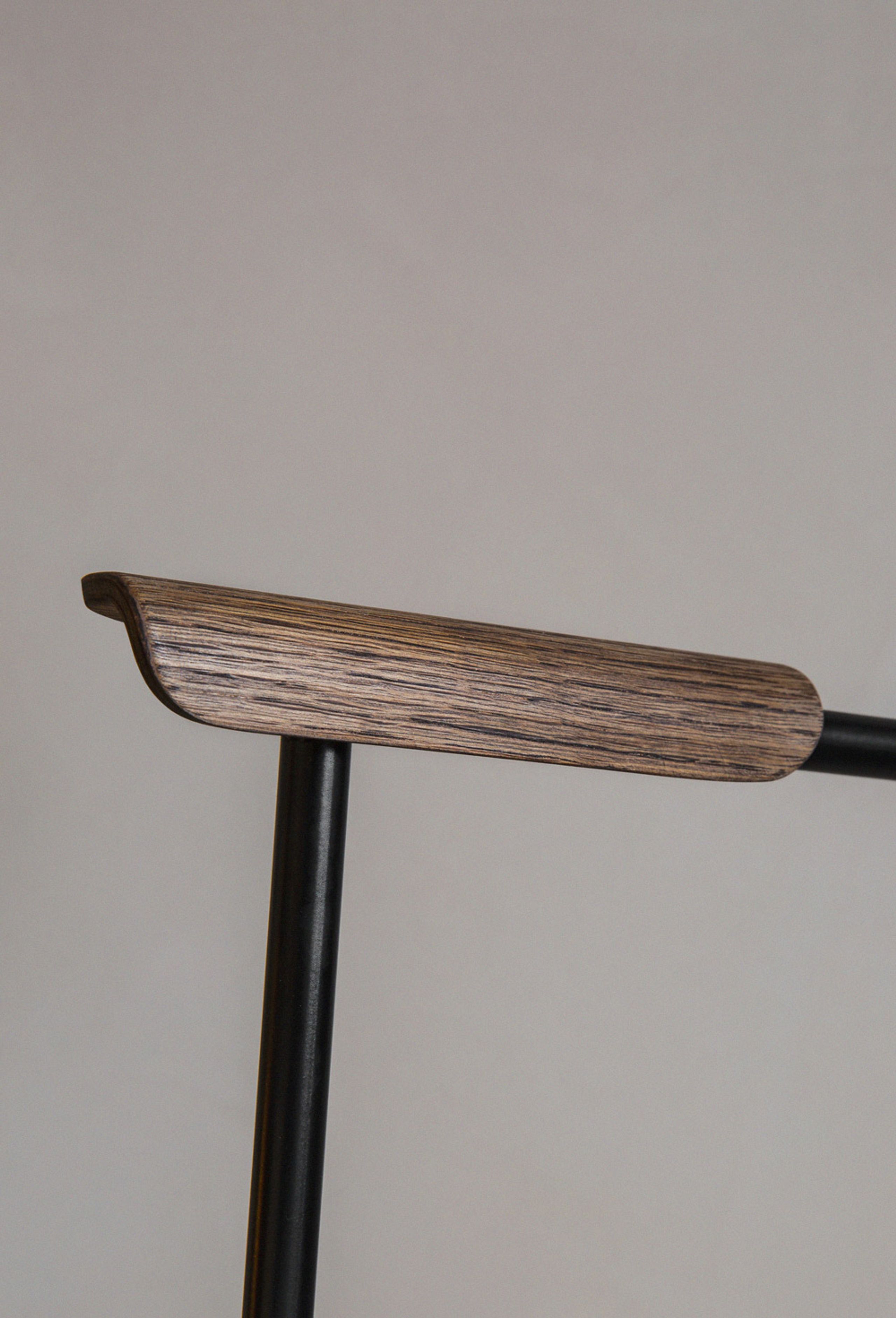 MENU - Stuhl - Co Lounge Chair - Upholstery: Maple 222 / Dark Stained Oak