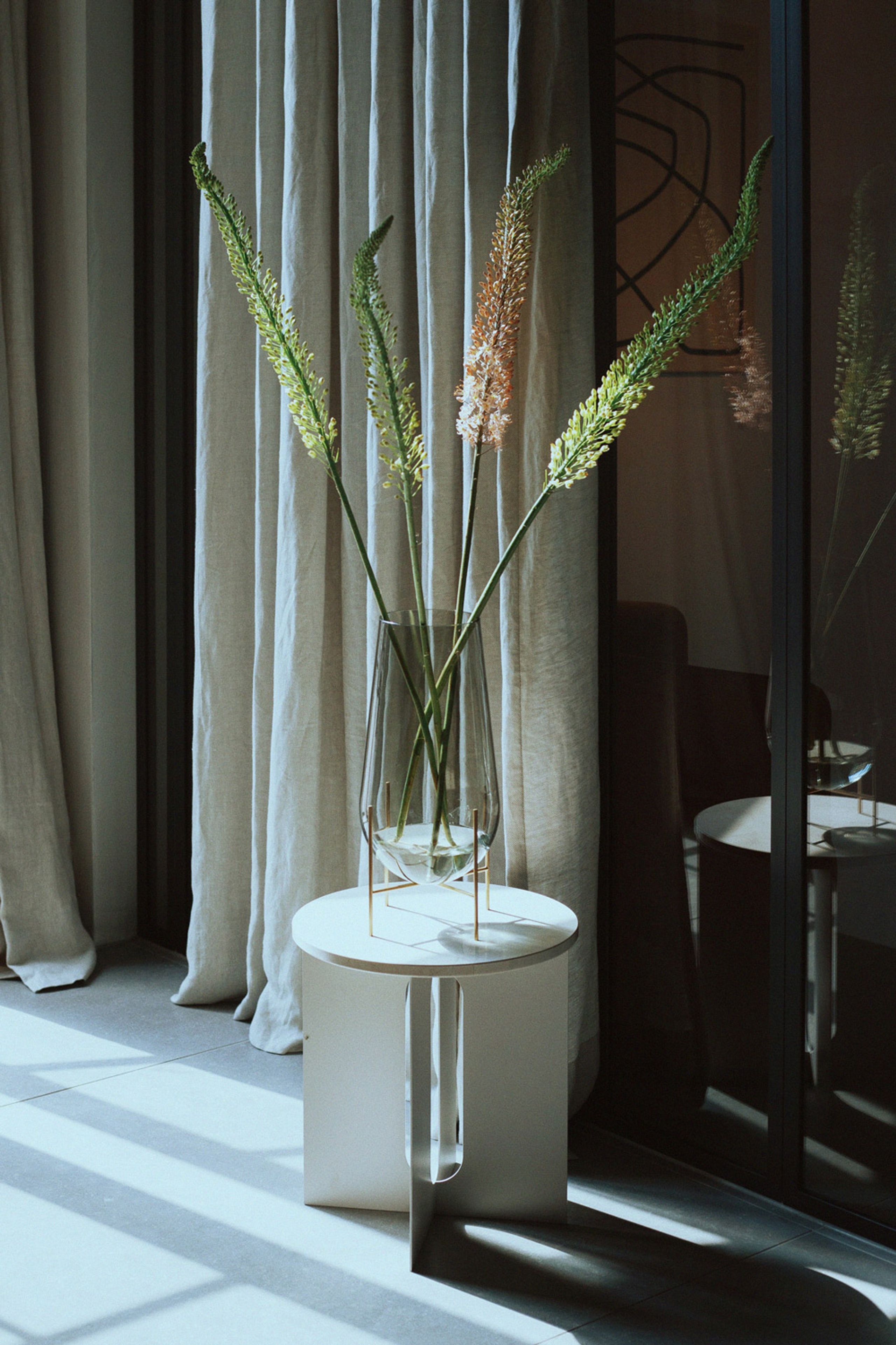 MENU - Vase - Èchasse Vase - Small - Amber / Bronzed Brass