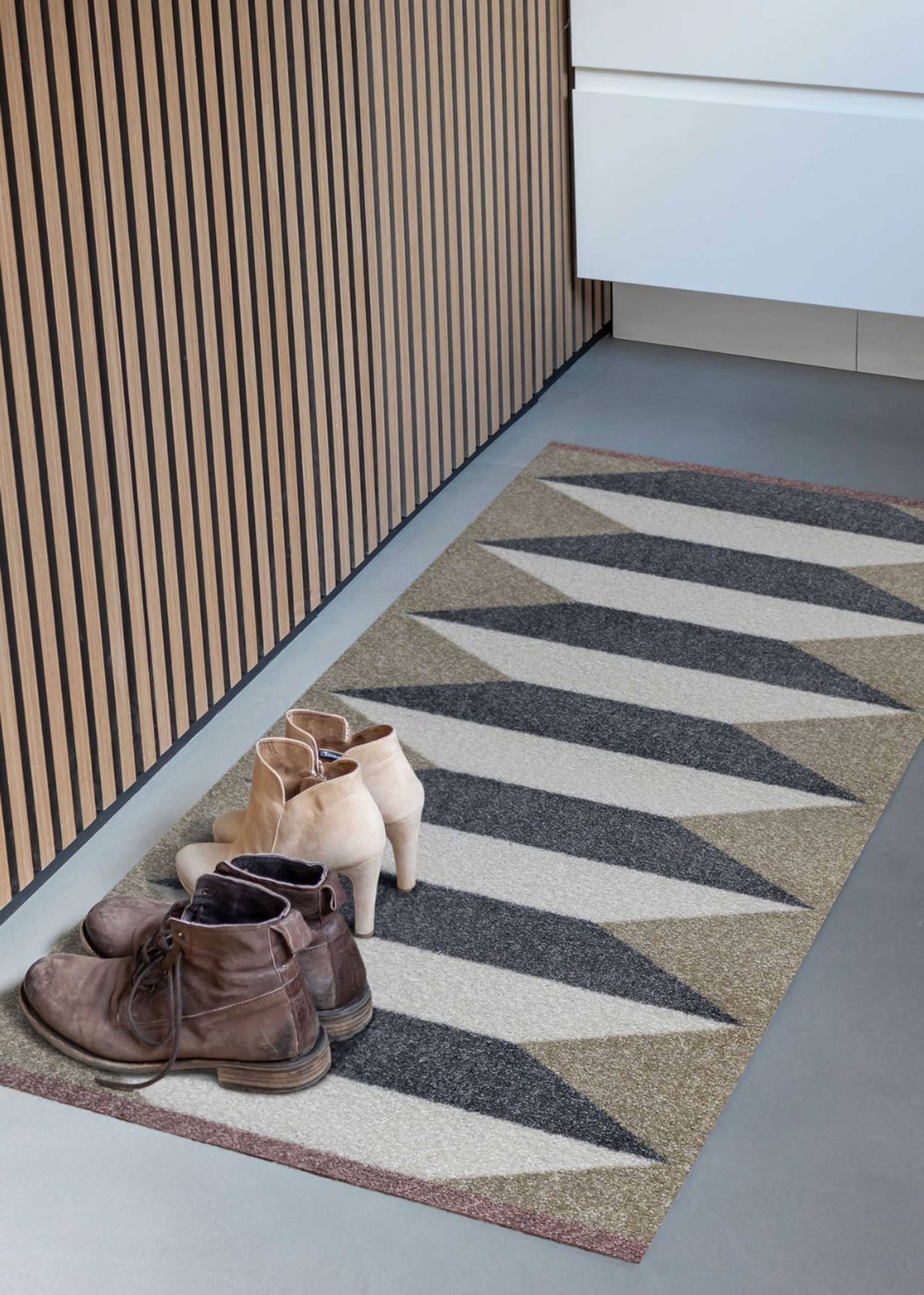 Mette Ditmer - Doormat - ACCORDION All-round Mat - Sand - Large