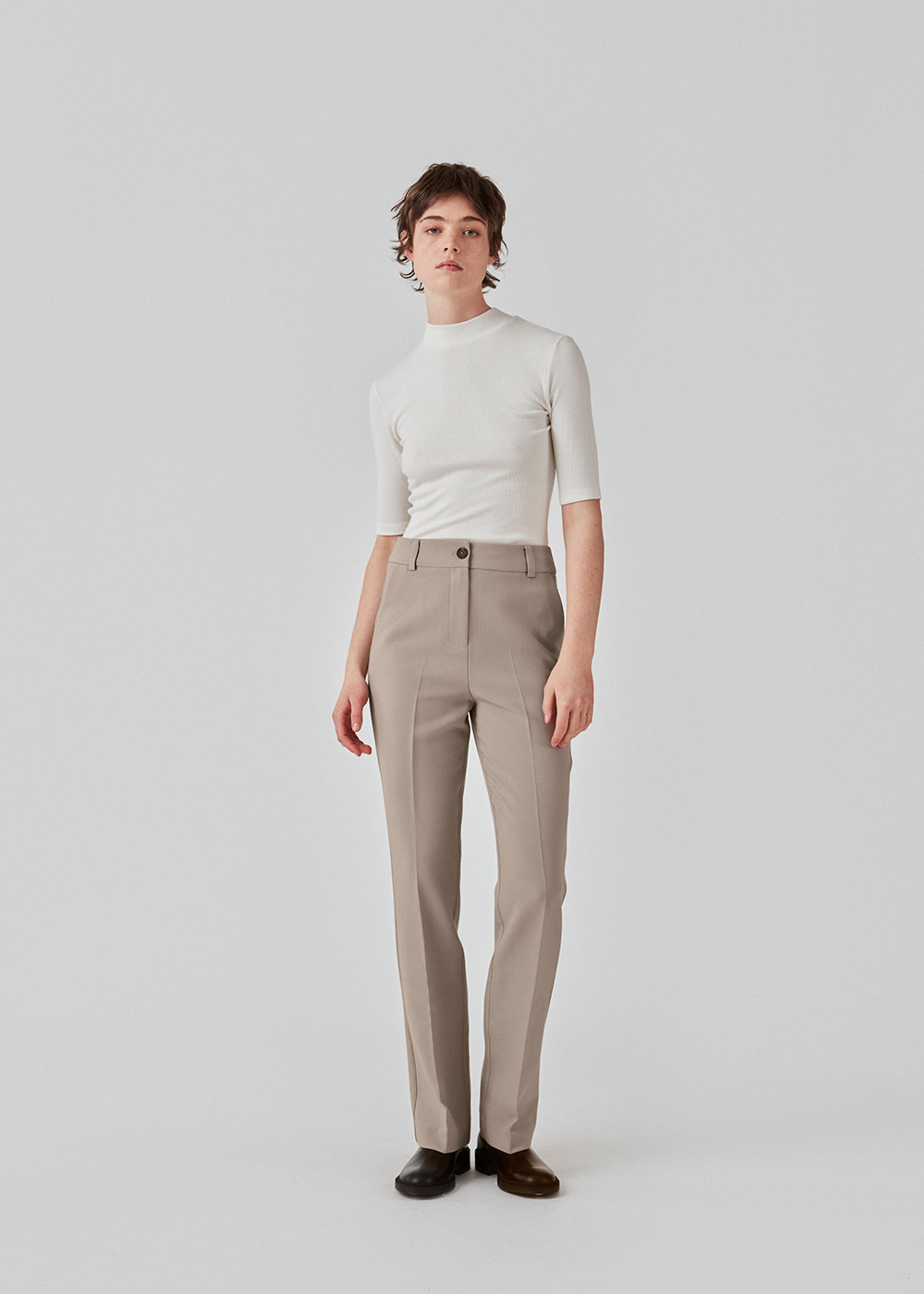 Modström - T-shirt - Krown T-shirt - Porcelain